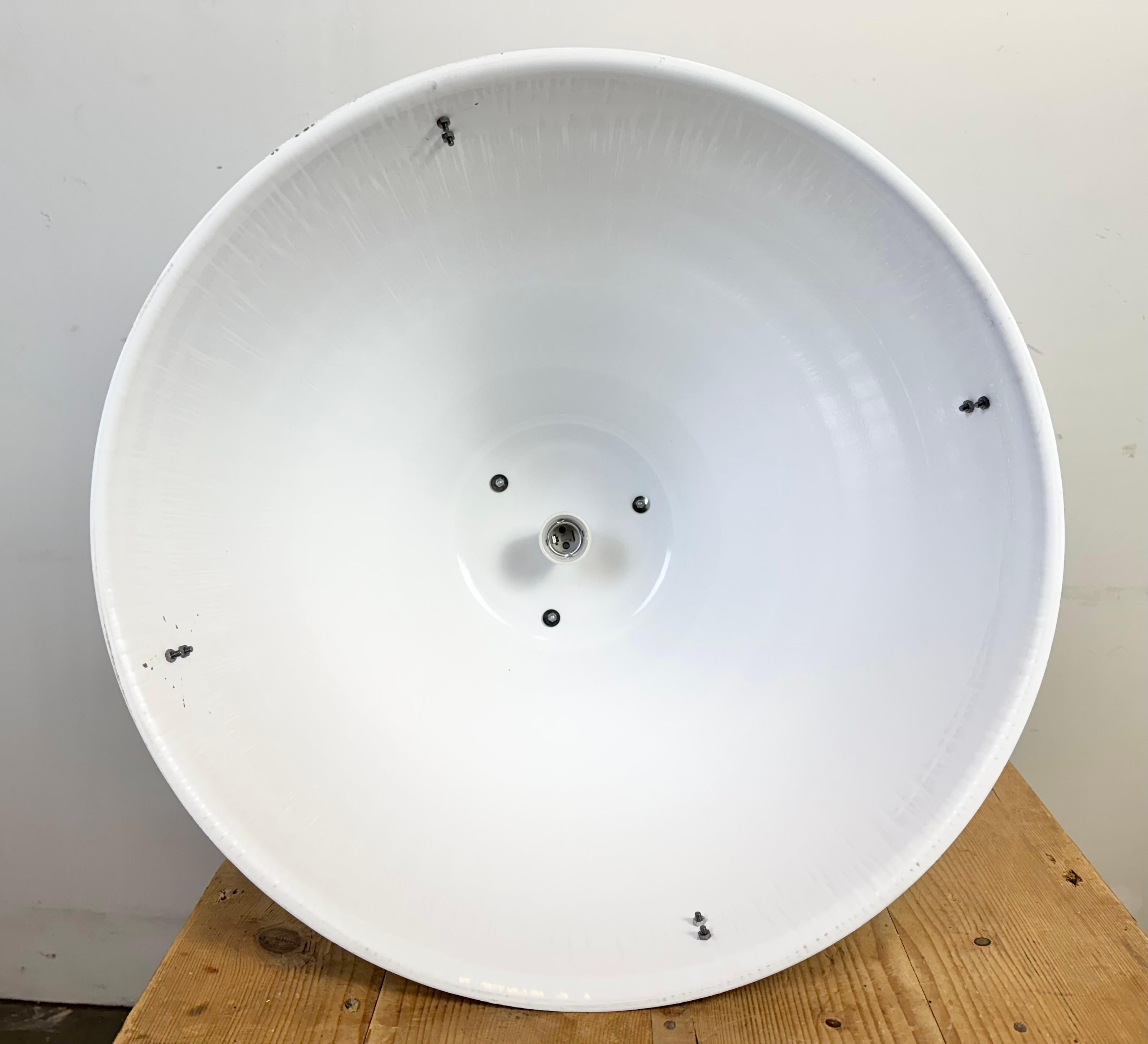 Grande lampada industriale a smalto bianco di Elektrosvit, anni '90 in vendita 7