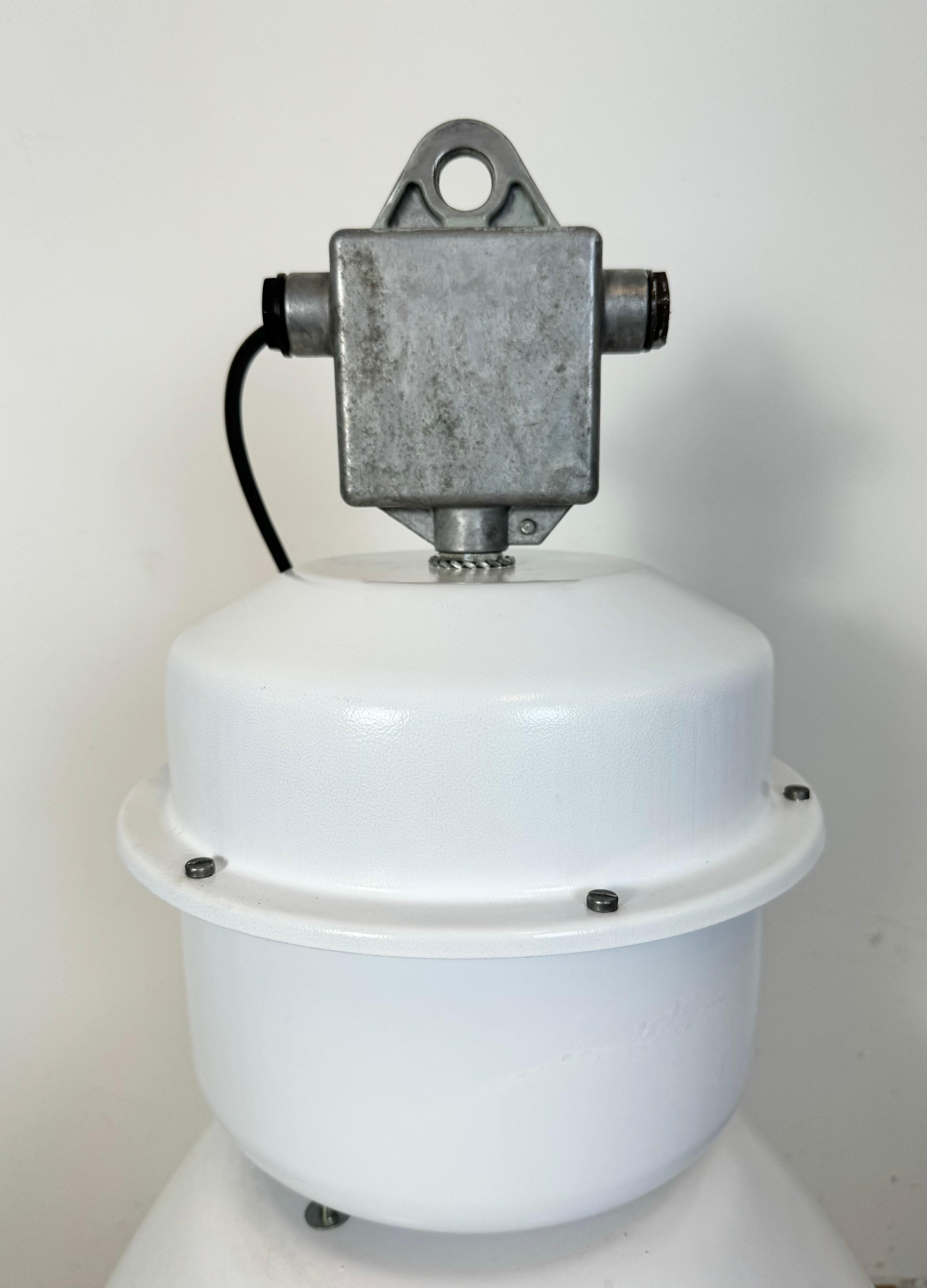 Large White Enamel Industrial Factory Lamp from Elektrosvit, 1990s For Sale 9