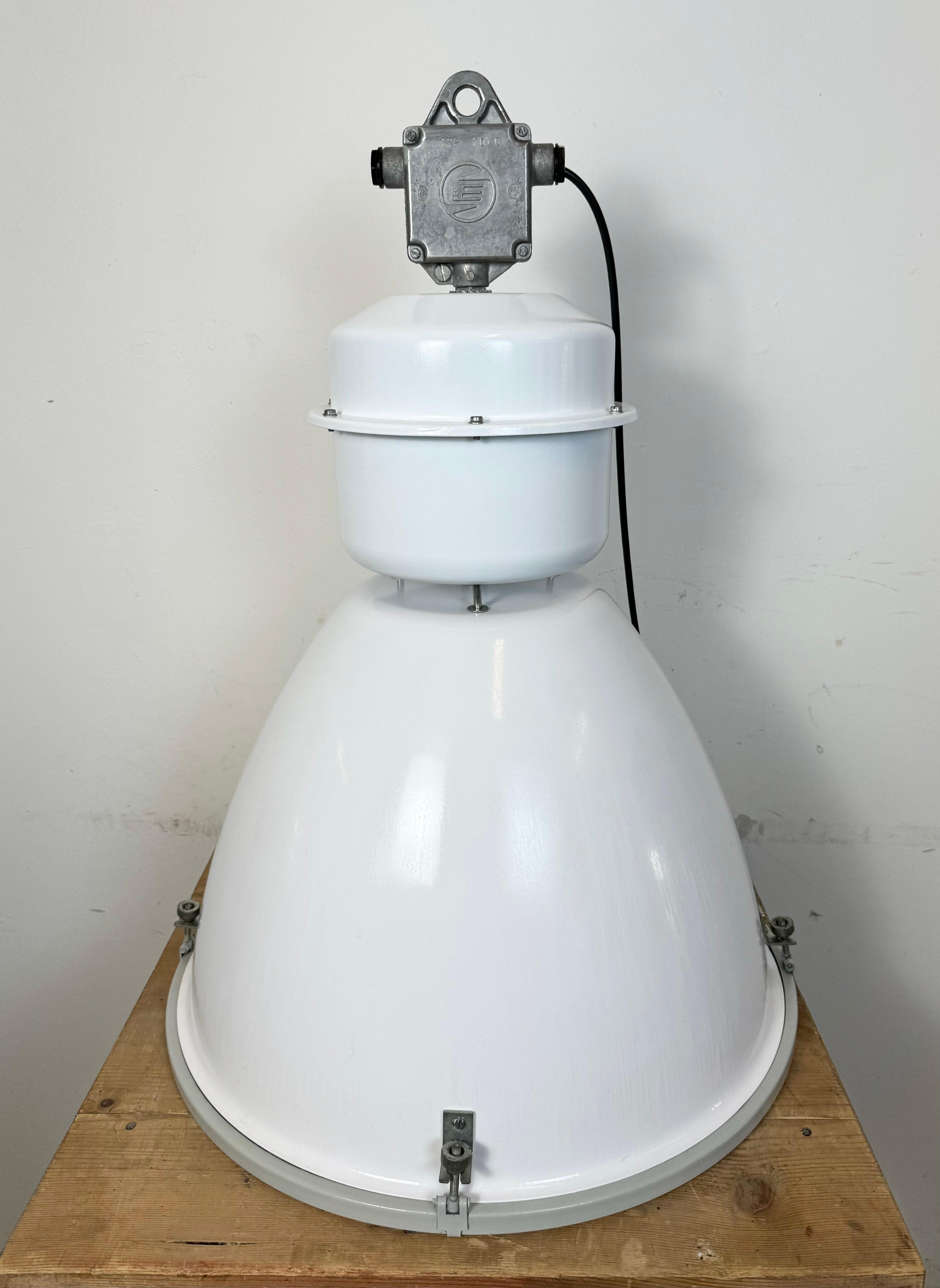 Large White Enamel Industrial Factory Lamp with Glass Cover, 1990s For Sale 6