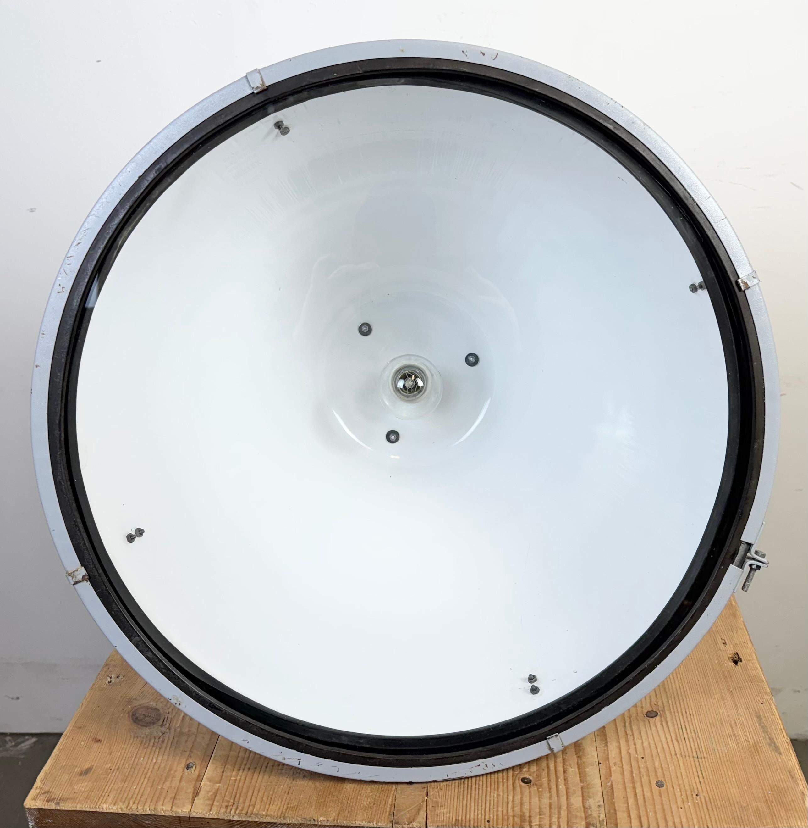 Large White Enamel Industrial Lamp with Clear Glass Cover from Elektrosvit For Sale 11