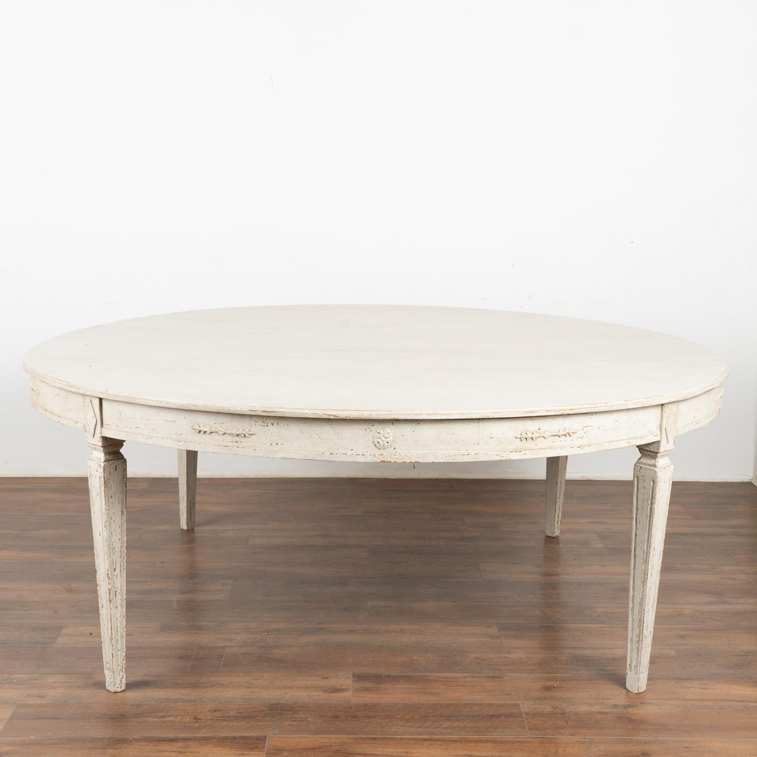 Large White Gustavian Style Round Dining Table, New In New Condition For Sale In Round Top, TX