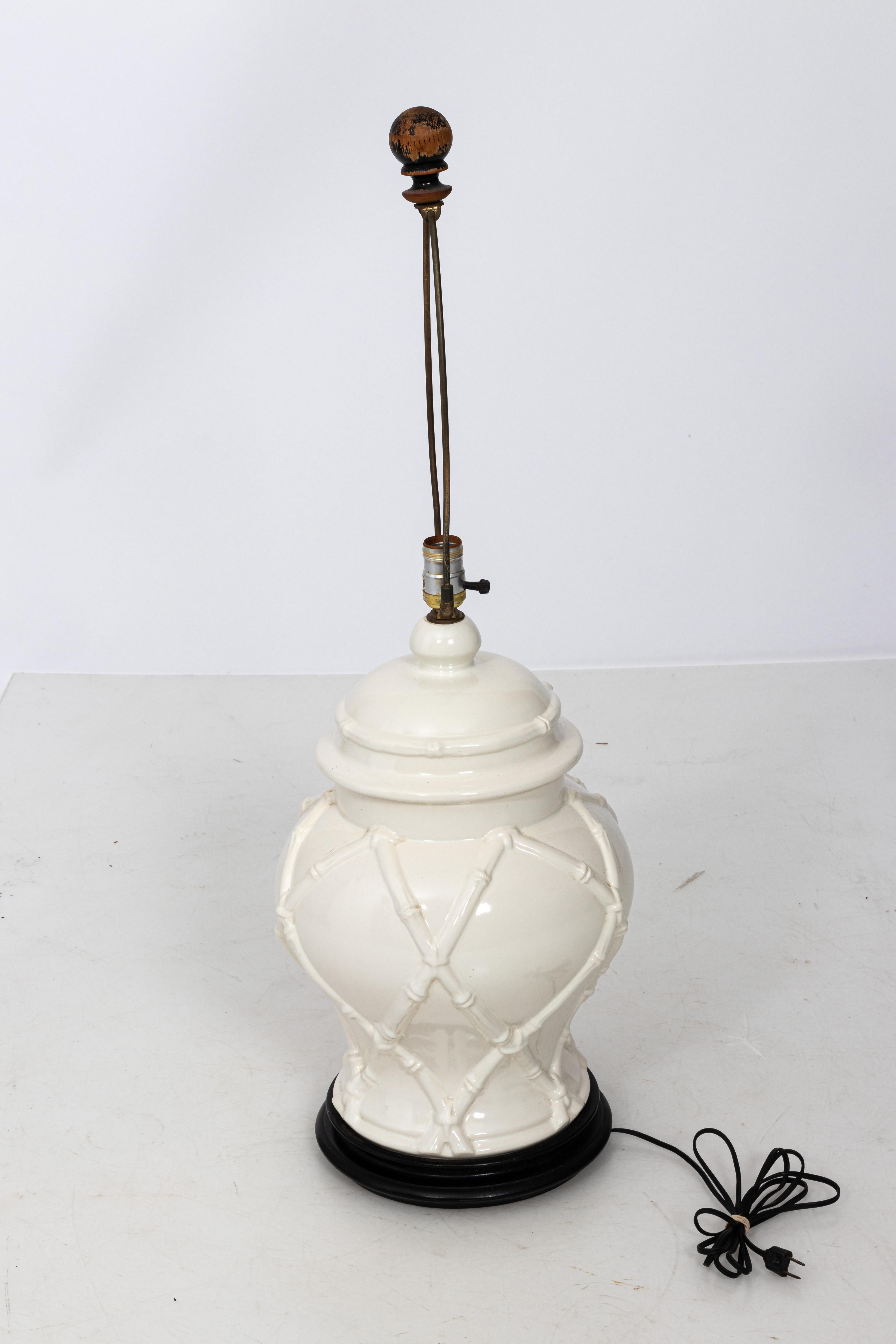 Late 20th Century Large White Hollywood Regency Faux Bamboo Lamp For Sale
