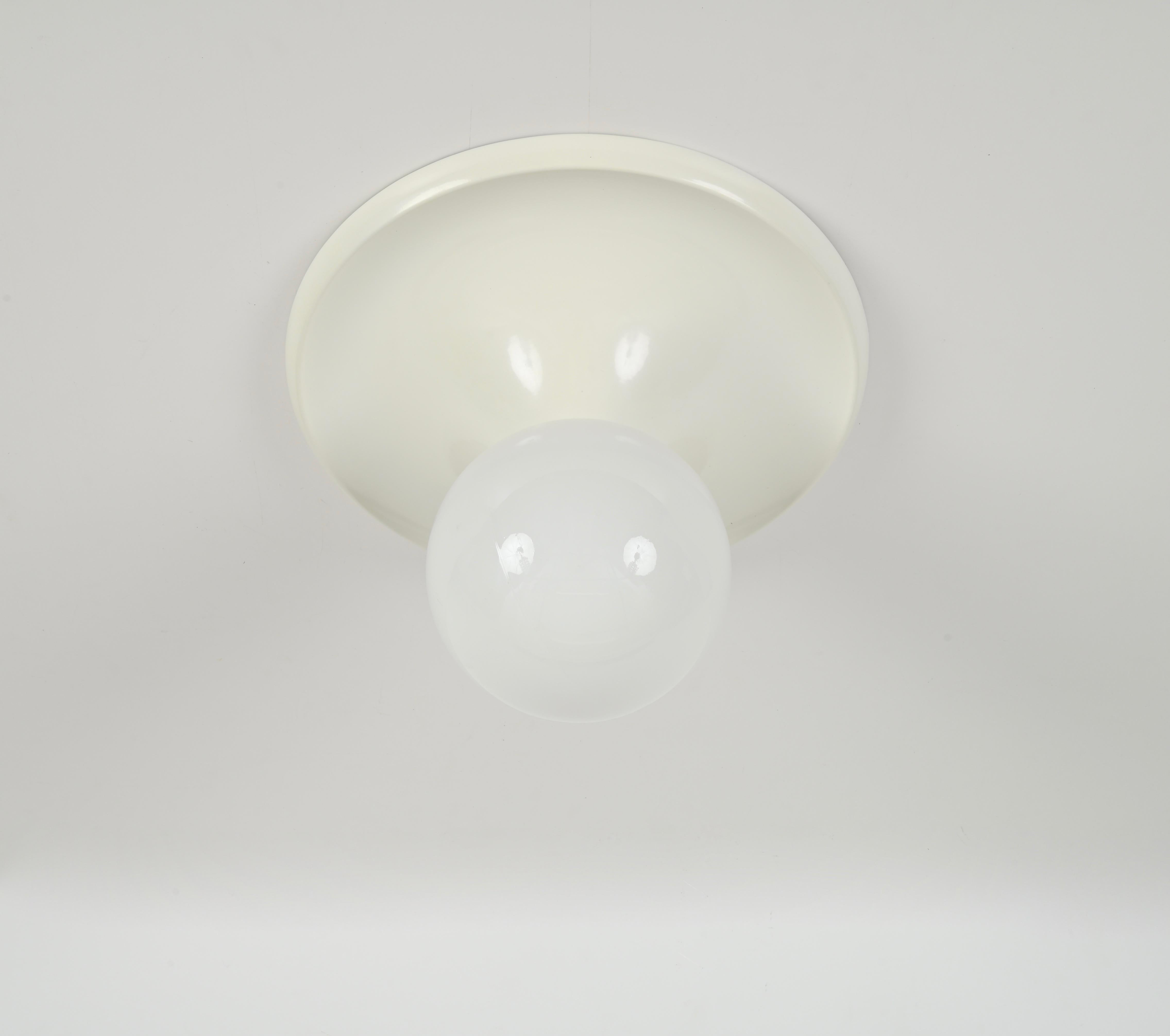 Large White Light Ball Wall or Ceiling Lamps by Castiglioni for Flos, Italy 1960 For Sale 6
