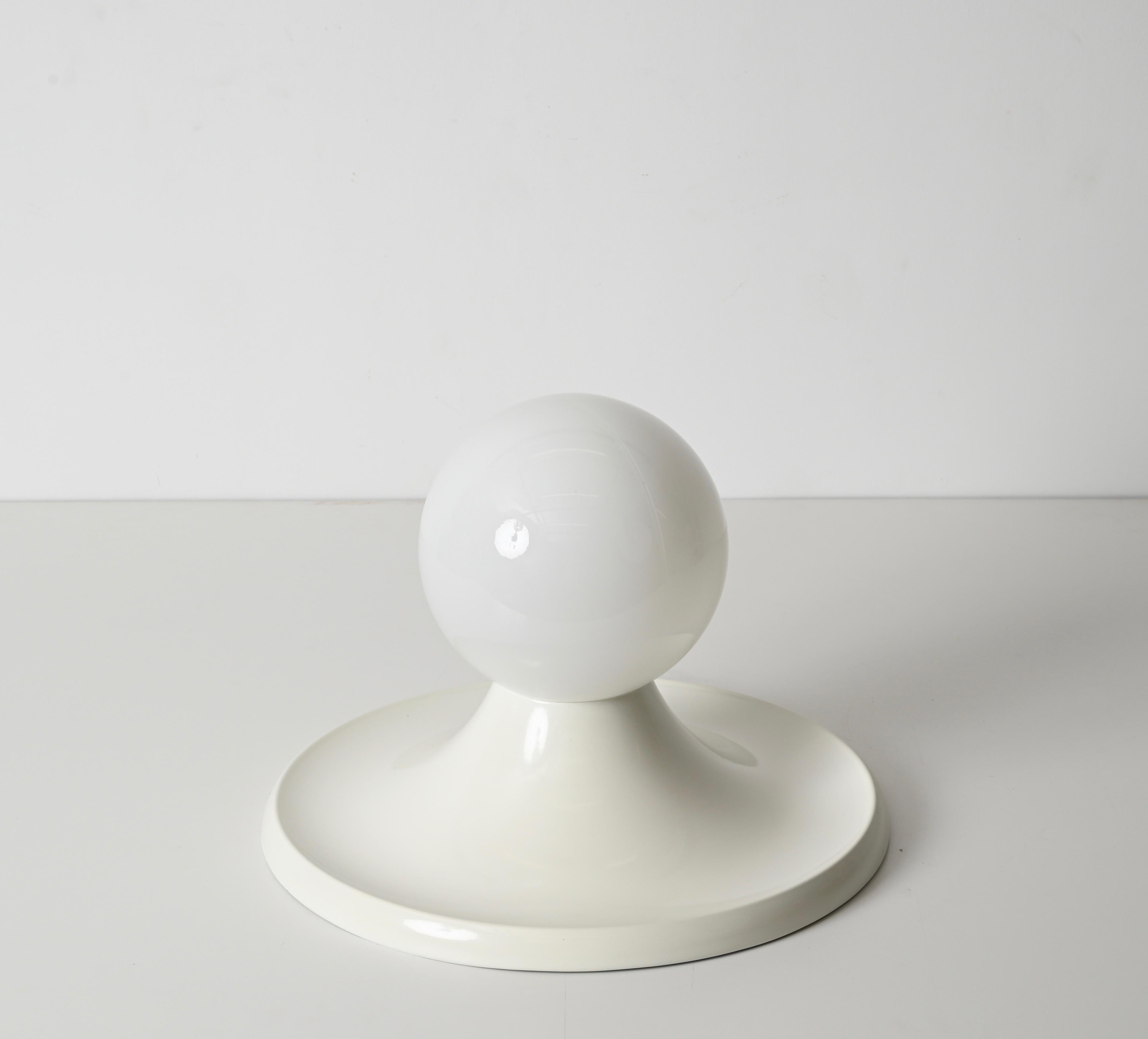 Mid-20th Century Large White Light Ball Wall or Ceiling Lamps by Castiglioni for Flos, Italy 1960 For Sale