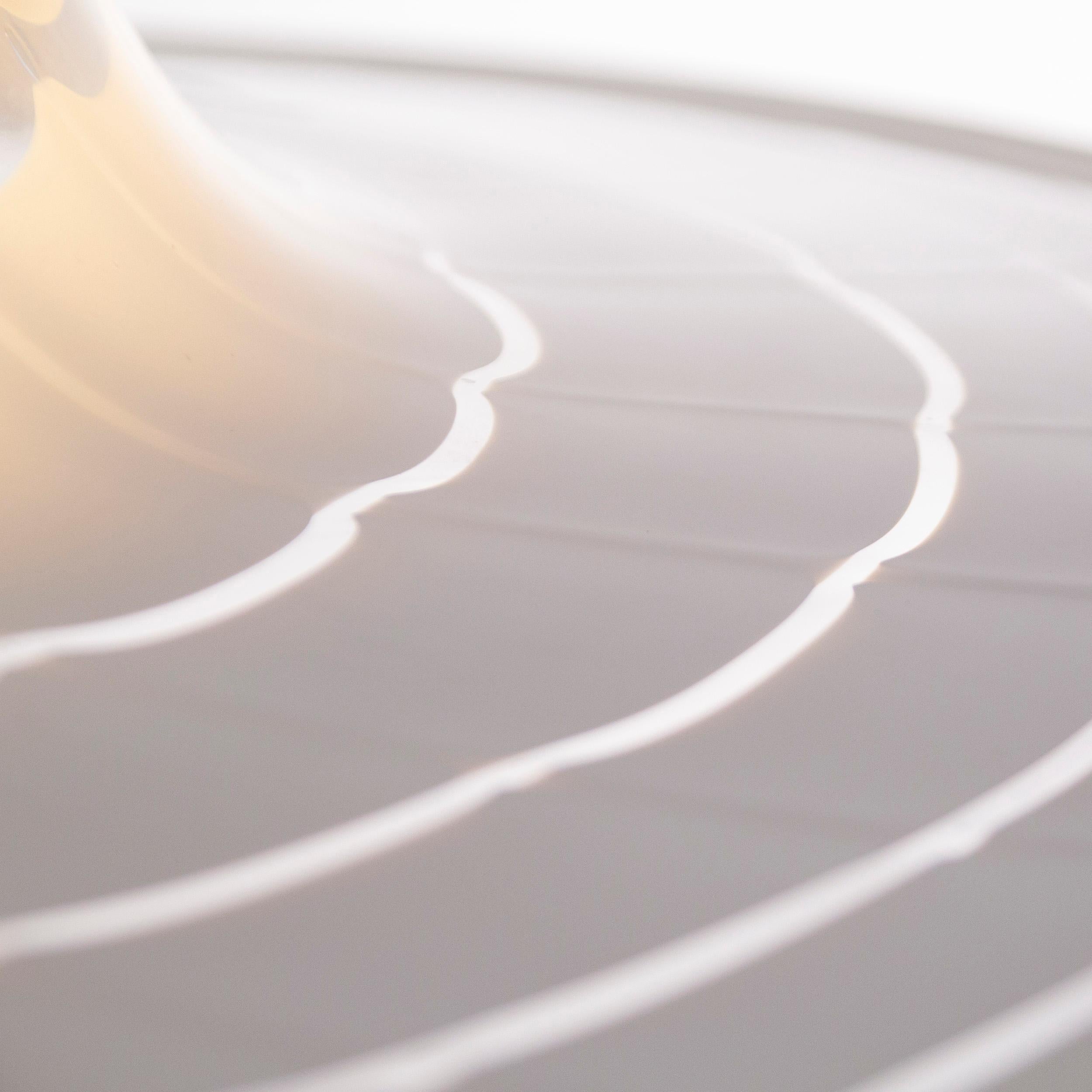 Large White Murano Glass Pendant Lamp with Fenicio pattern made in Italy, 1970s For Sale 1