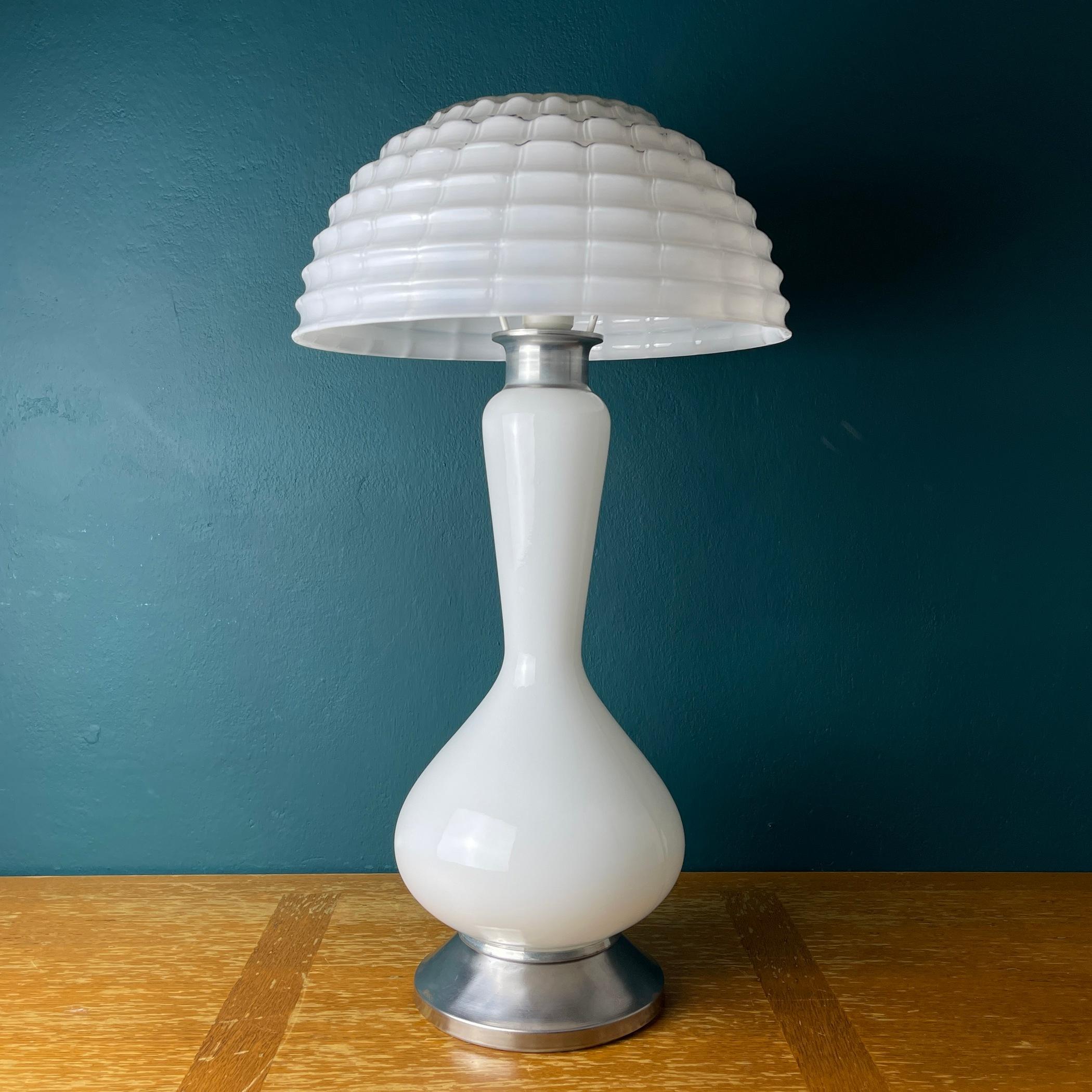 Large White Murano Table Lamp Mushroom, Italy 1970s For Sale 3
