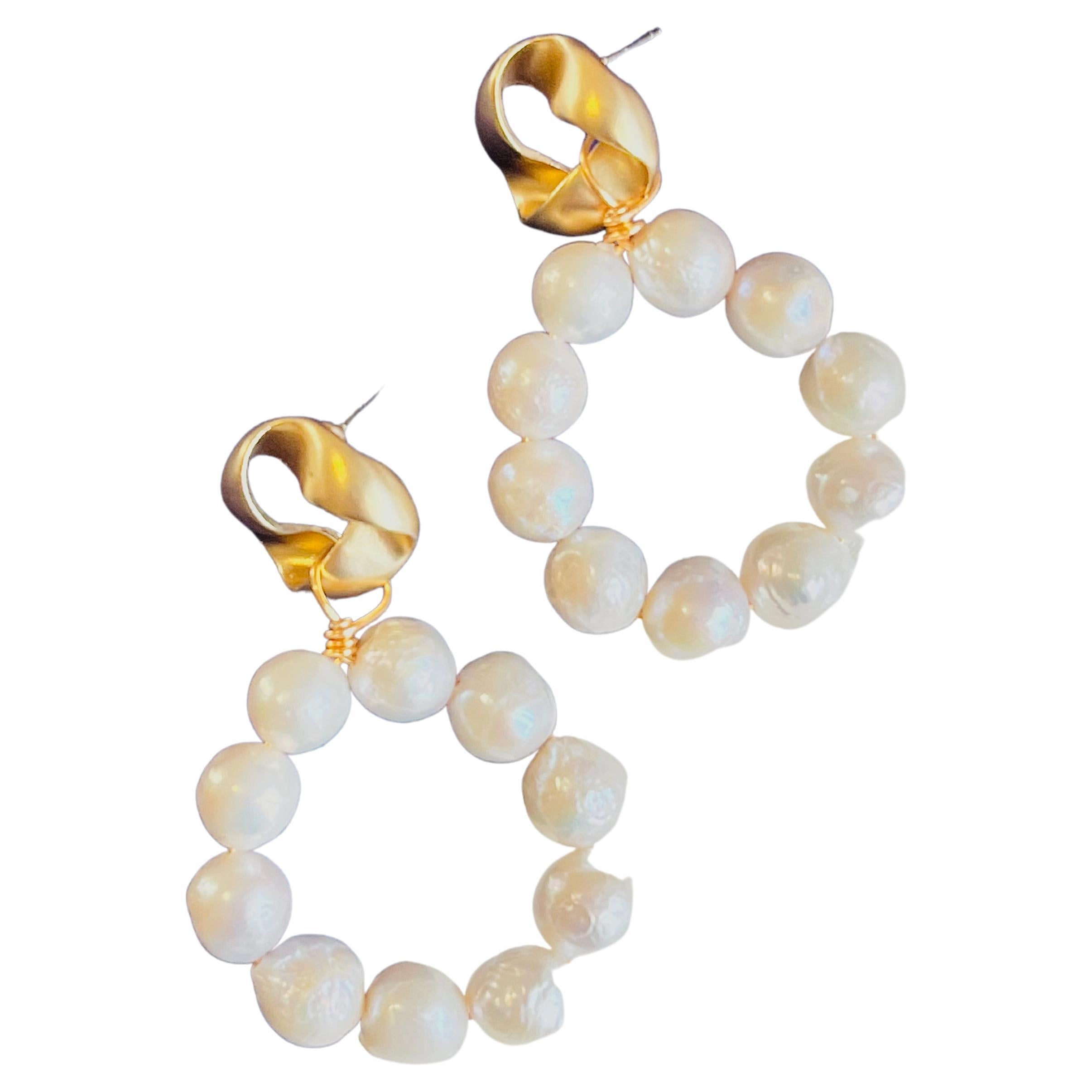 Large White Natural Pearls Circle Round Hoop Retro Pierced Drop Gold Earrings  For Sale