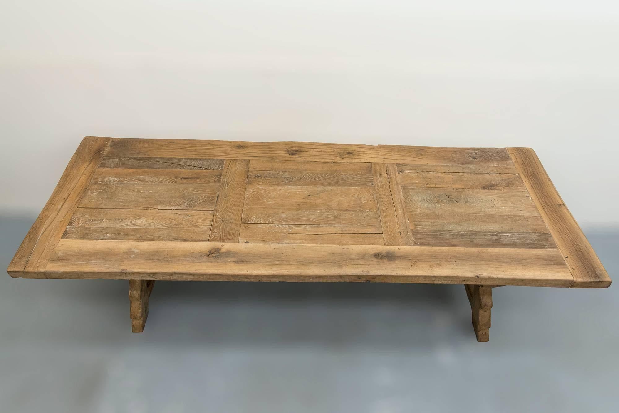 Grande table à manger en chêne blanc 3