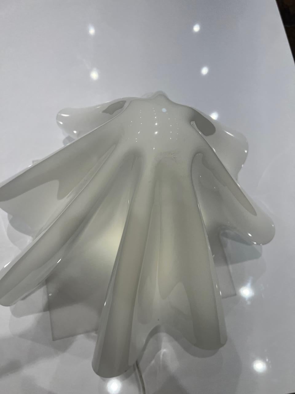 Fin du 20e siècle Grande lampe blanche Oba-Q « Fantôme » de la série K de Shiro Kuramata en vente