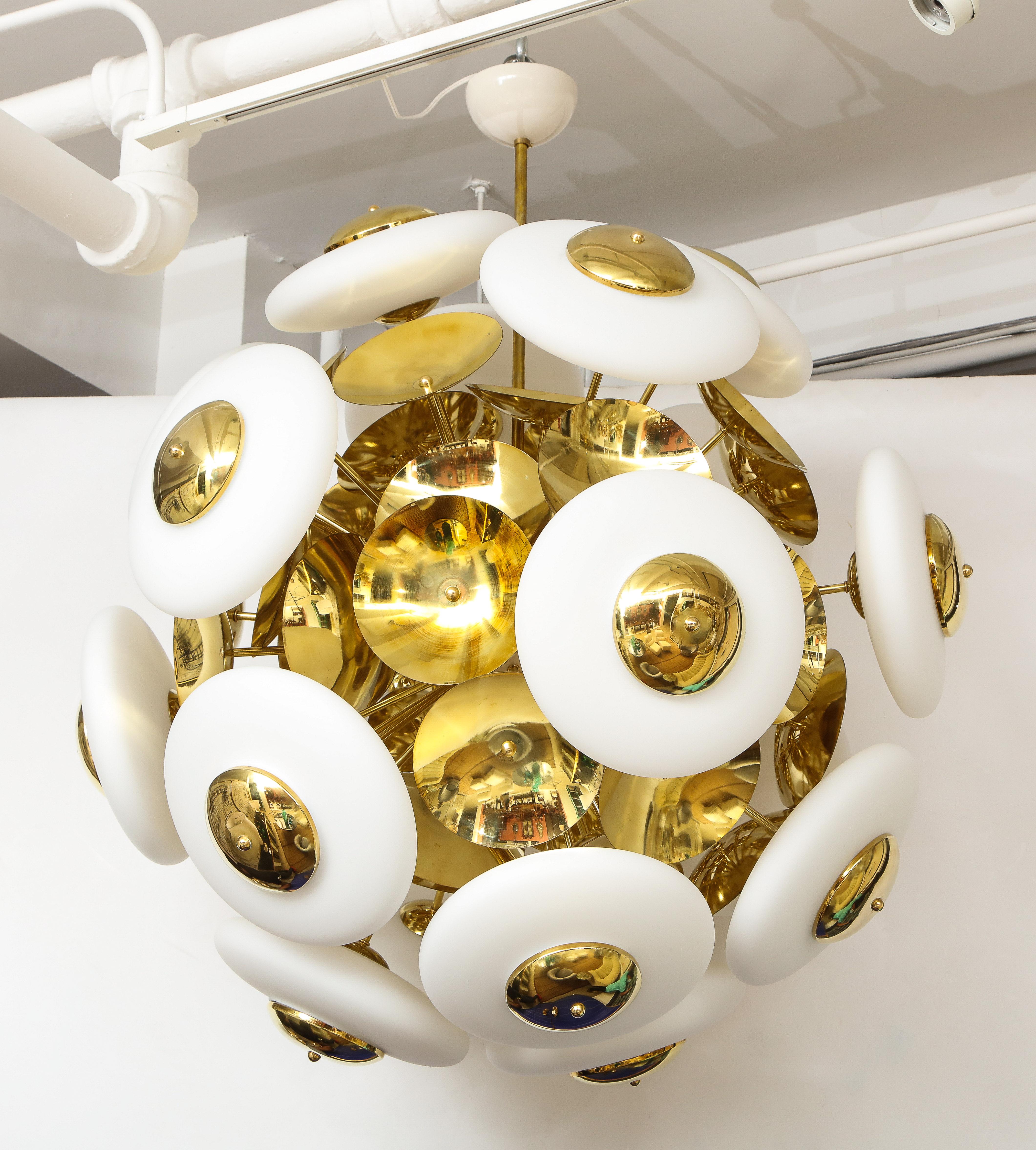 Large White Murano Glass and Brass Sphere Sputnik Round Chandelier, Italy 1