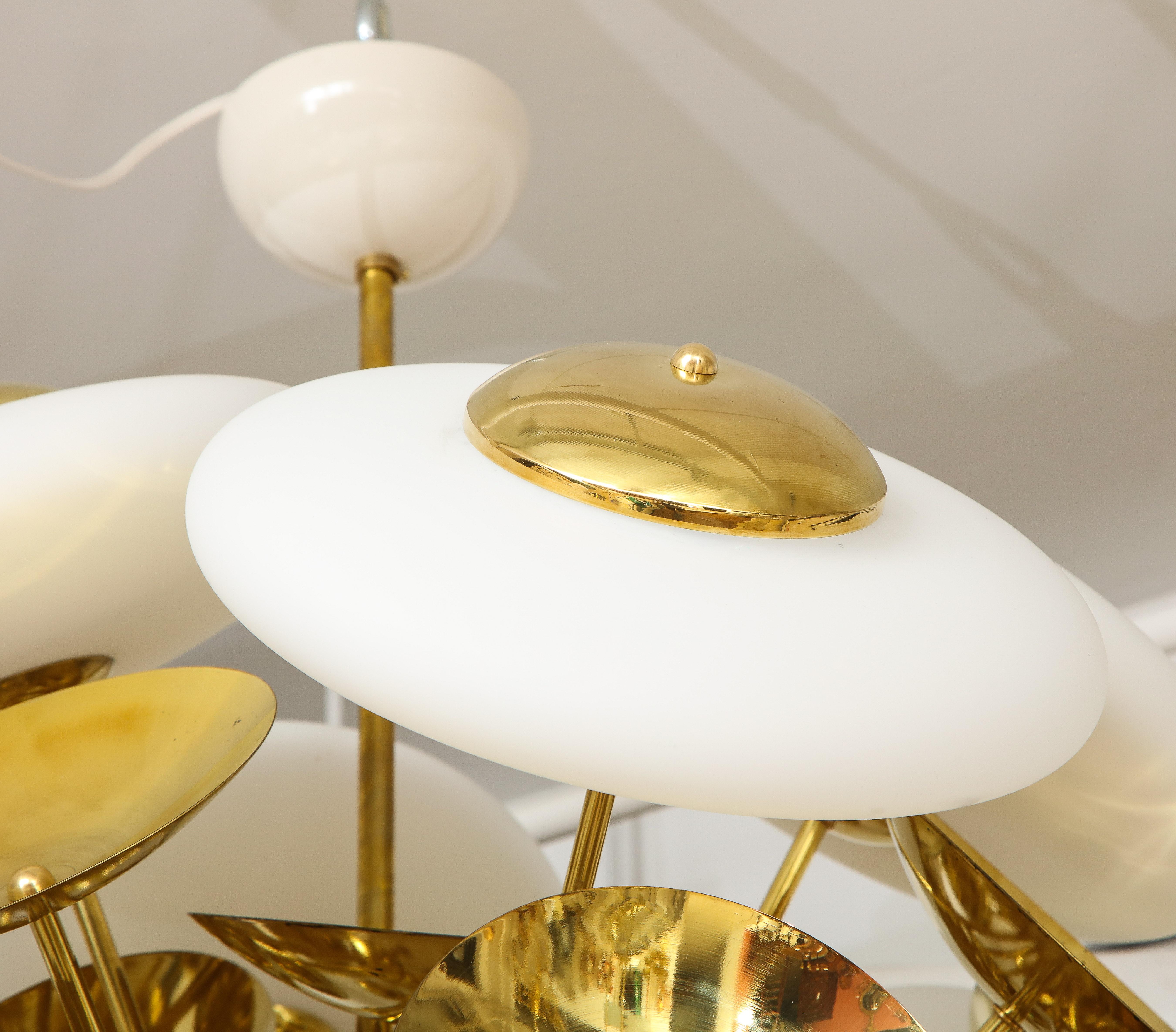 Large White Murano Glass and Brass Sphere Sputnik Round Chandelier, Italy 6