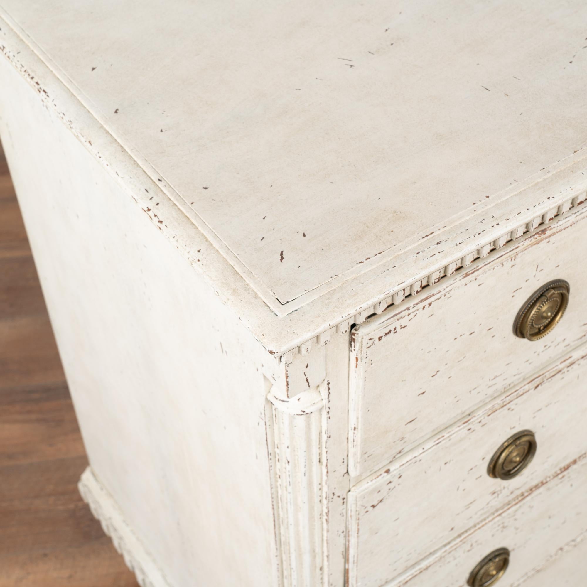 Large White Painted Chest of Four Drawers, Denmark circa 1800 5