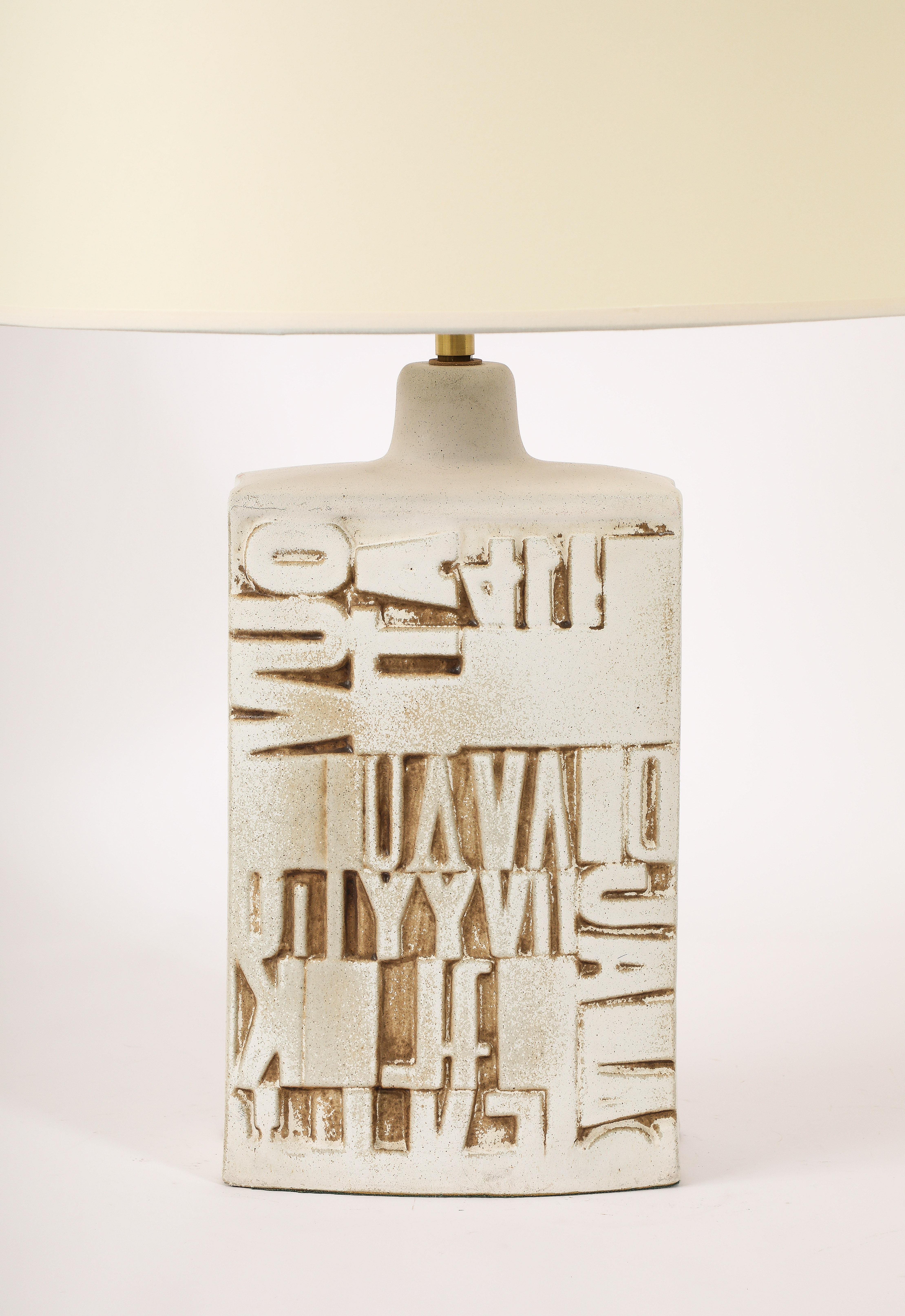 Brutalist Large White Peter Ellery Table Lamp, UK 1960's For Sale