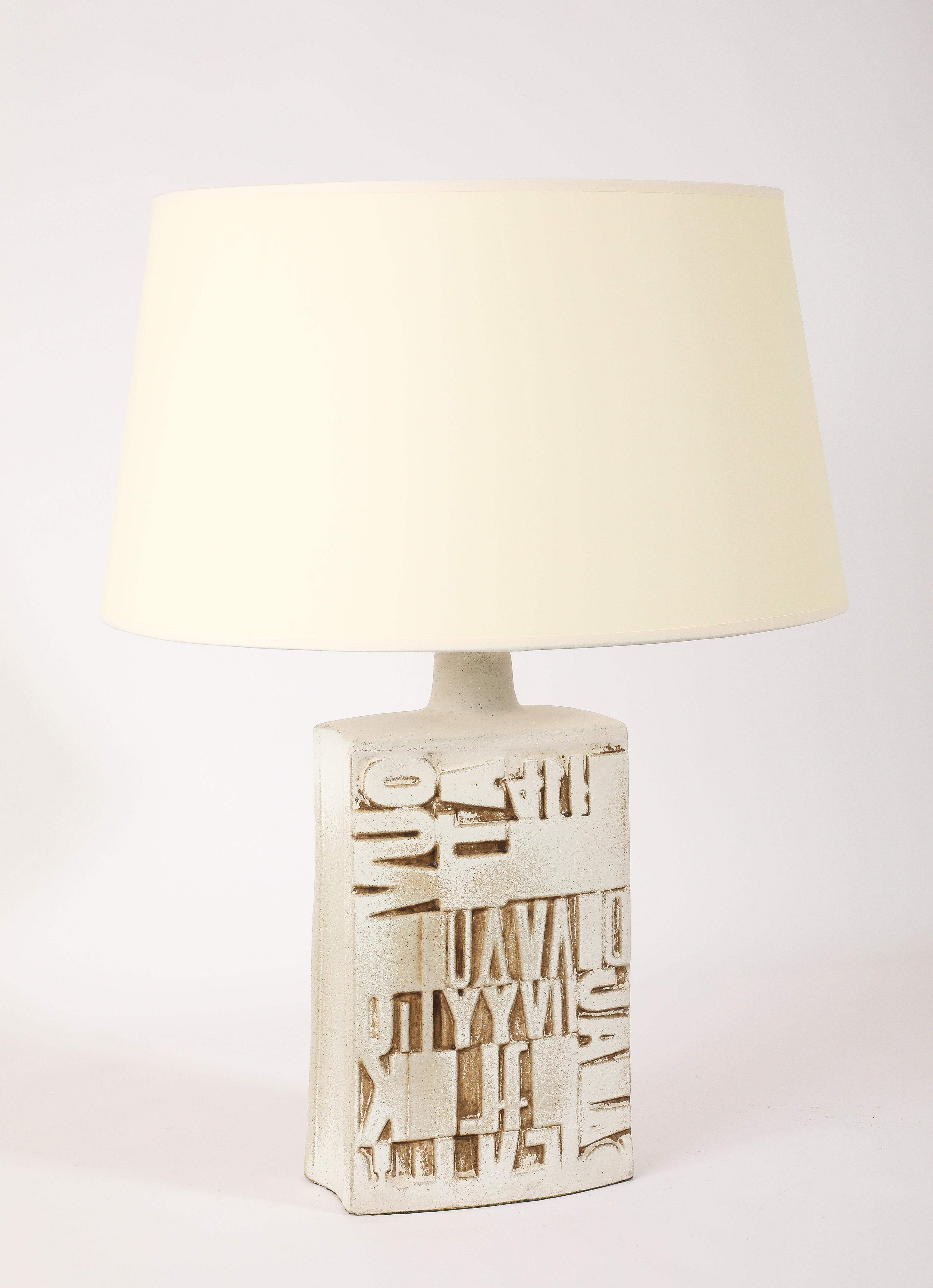 Glazed Large White Peter Ellery Table Lamp, UK 1960's For Sale