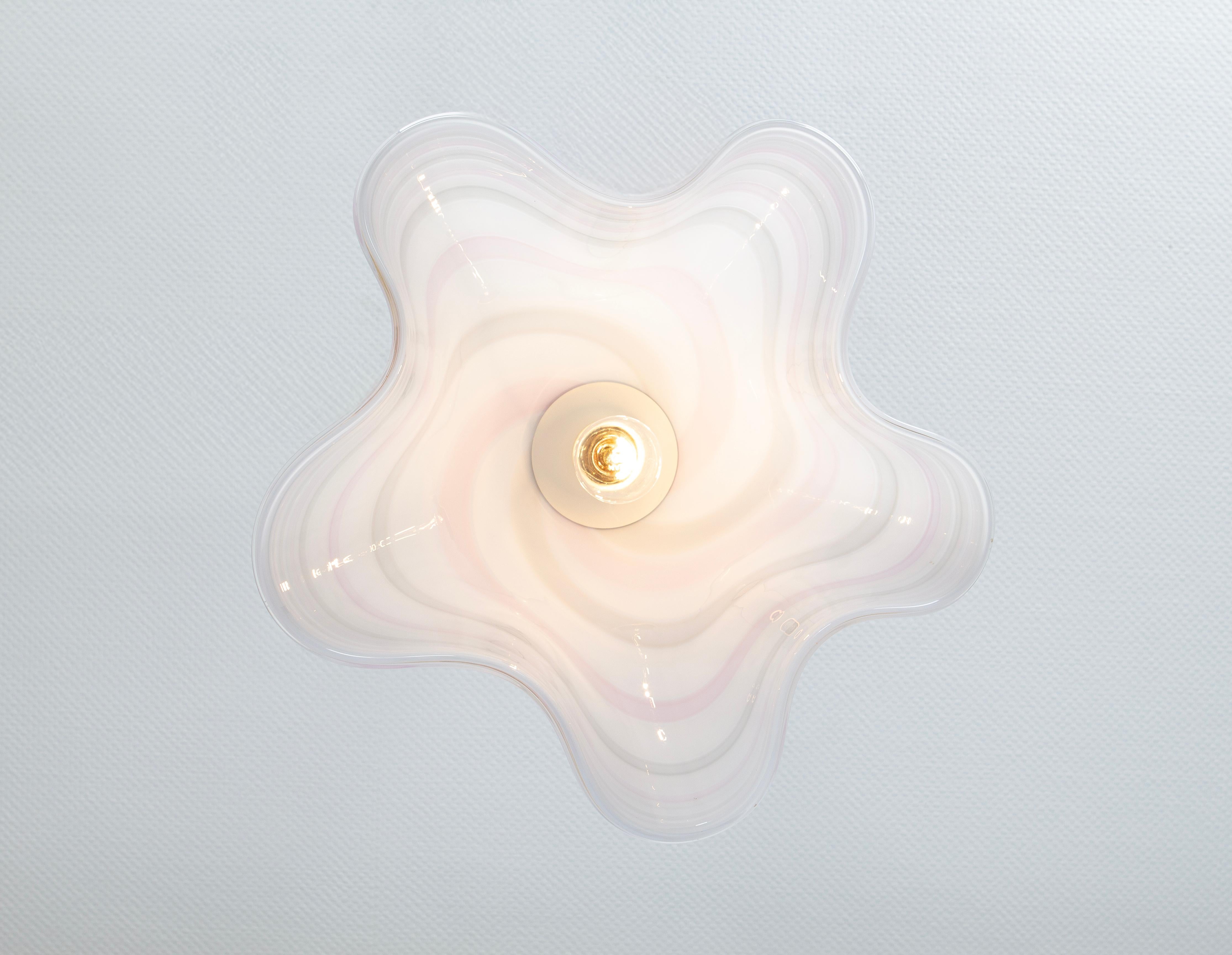 Large White Pink Glass Pendant Light Mazzega-Fazzoletto, Italy, 1970s For Sale 1