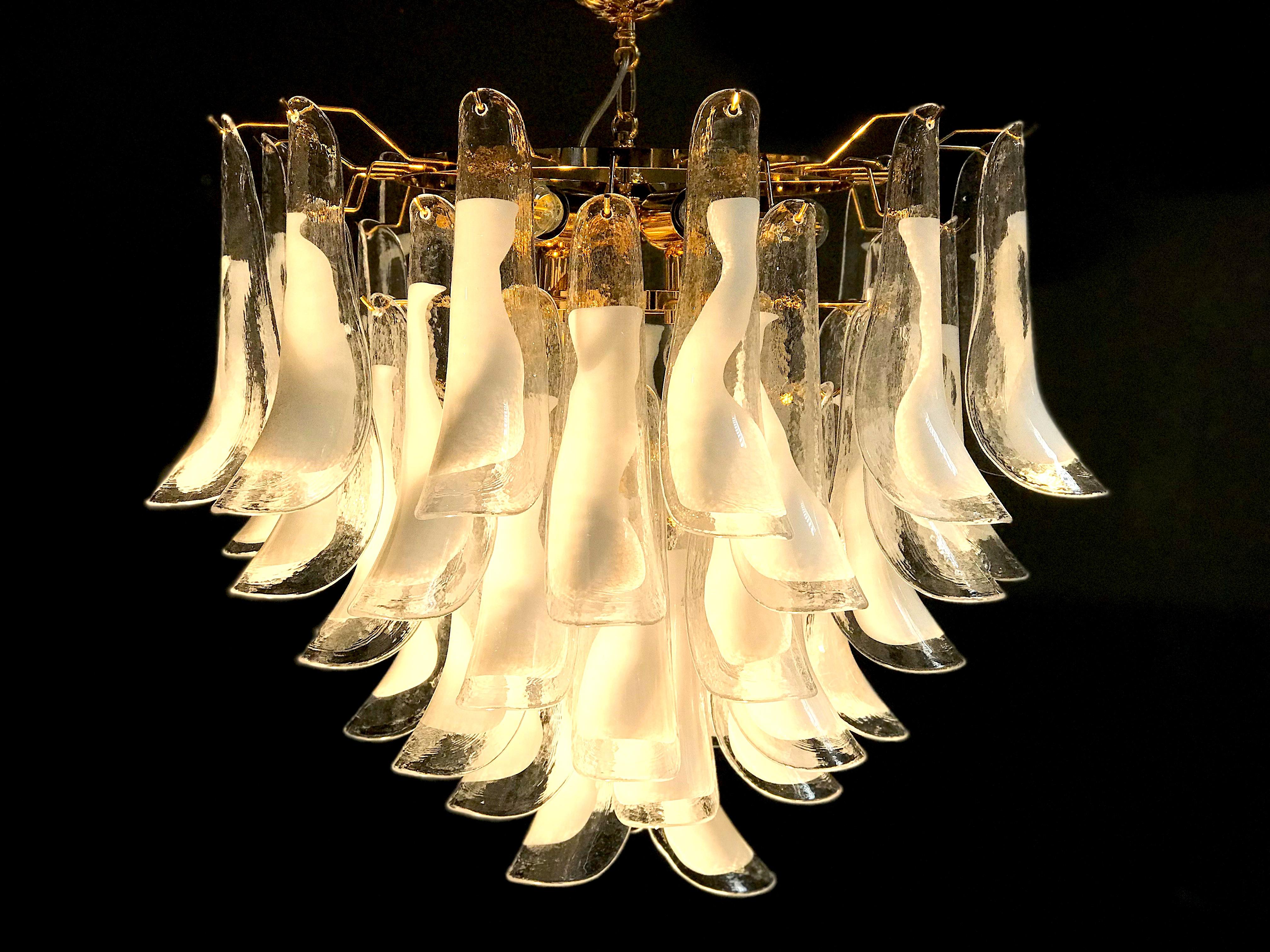 Mid-Century Modern Large White Tulip Petals Murano Chandelier or Ceiling Light For Sale