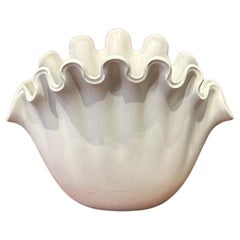 Large White VÅGA Shell Vase by Wilhelm Kage for Gustavsberg, Sweden, 1940s