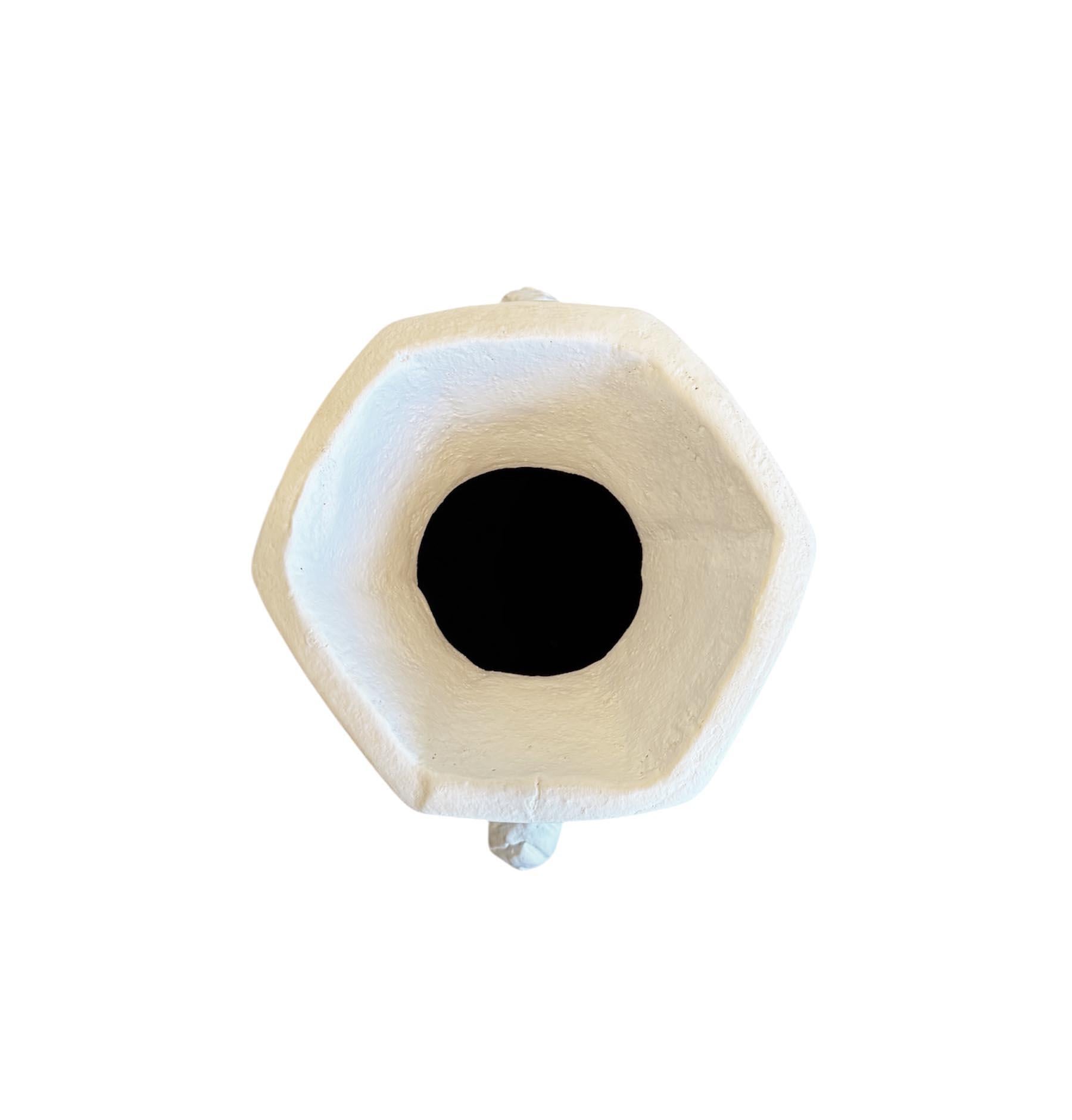 Grand vase blanc en vente 3