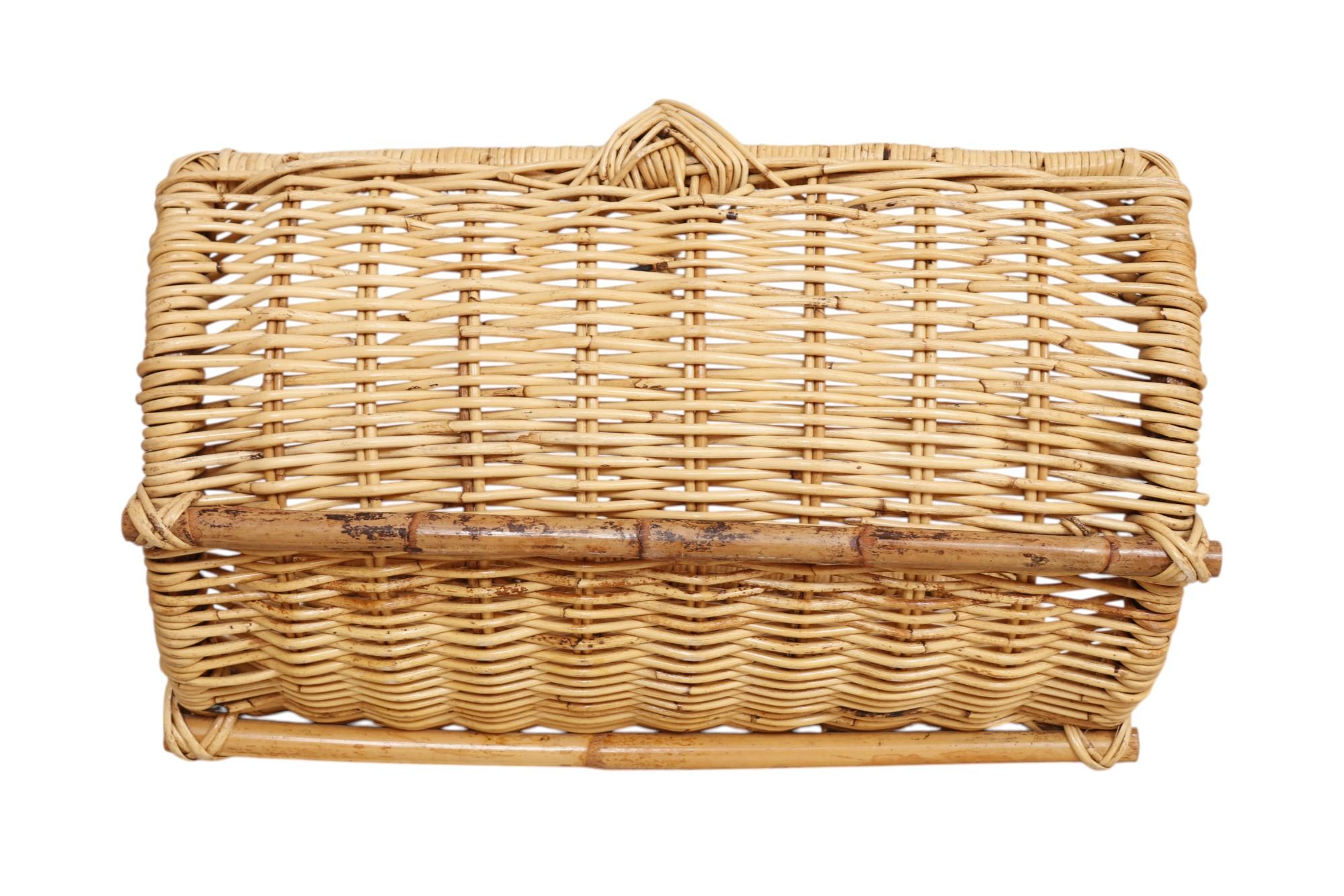 Grand panier de cheminée en osier en vente 2