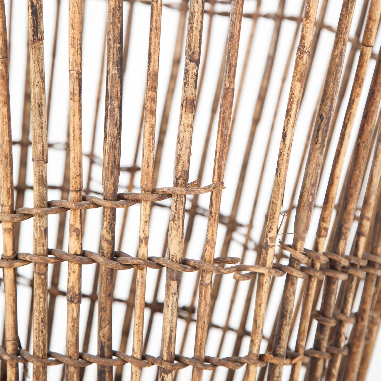 Large Wicker Laundry Basket 2