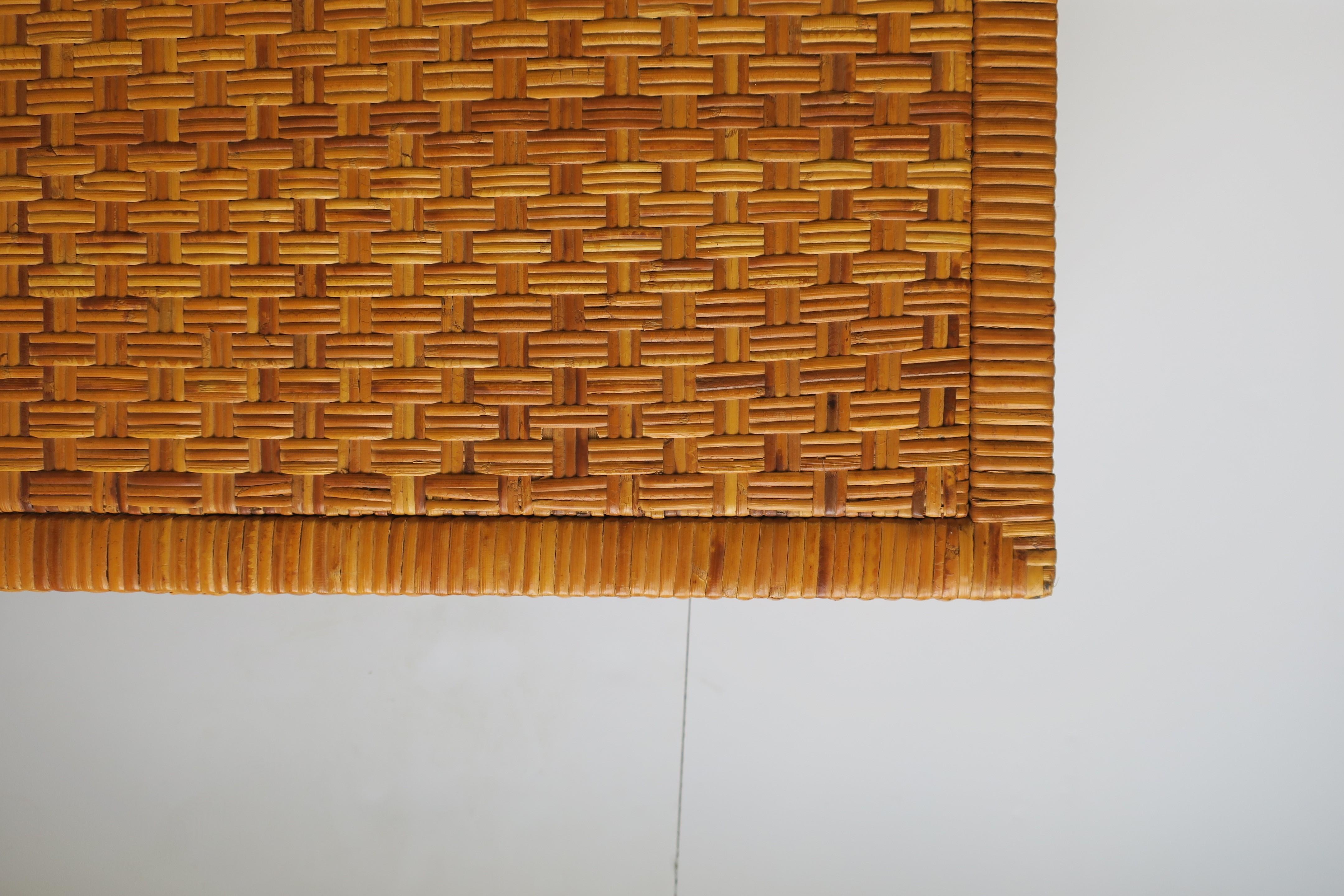 Large Wicker Rattan Coffee Table, circa 1980s 4