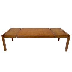 Grande table de salle à manger rectangulaire en bois de ronce John Widdicomb avec deux rallonges
