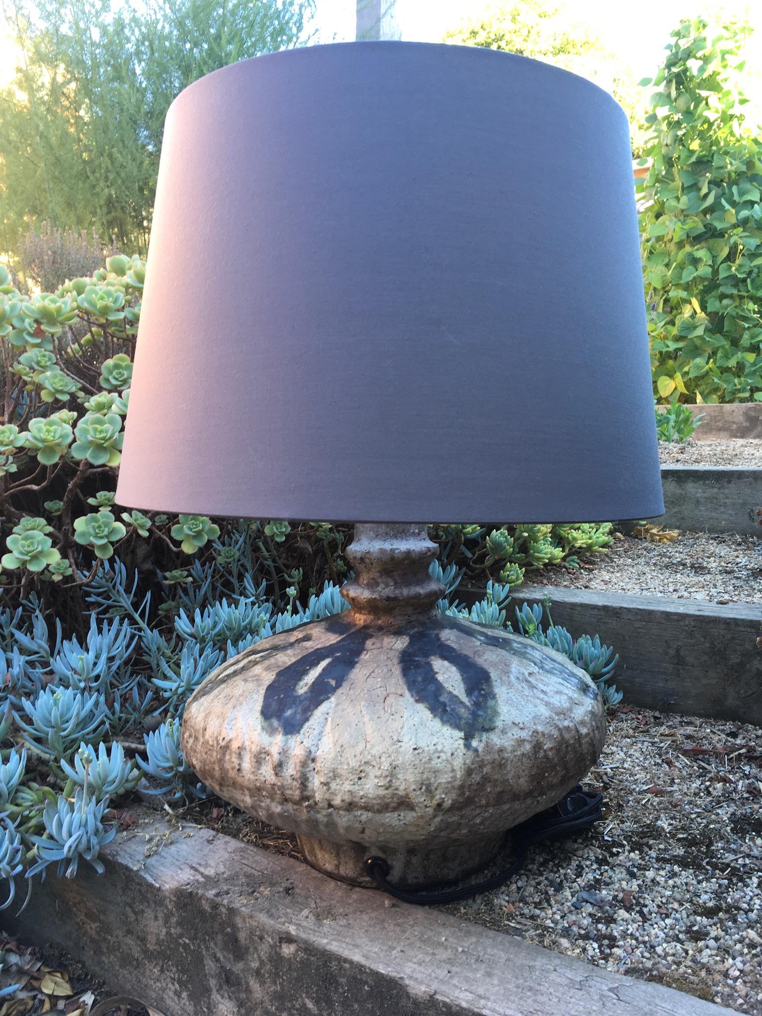Large Wide Based Brutalist Middle Eastern Earthenware Lamp Base, 1970s In Good Condition For Sale In Melbourne, AU