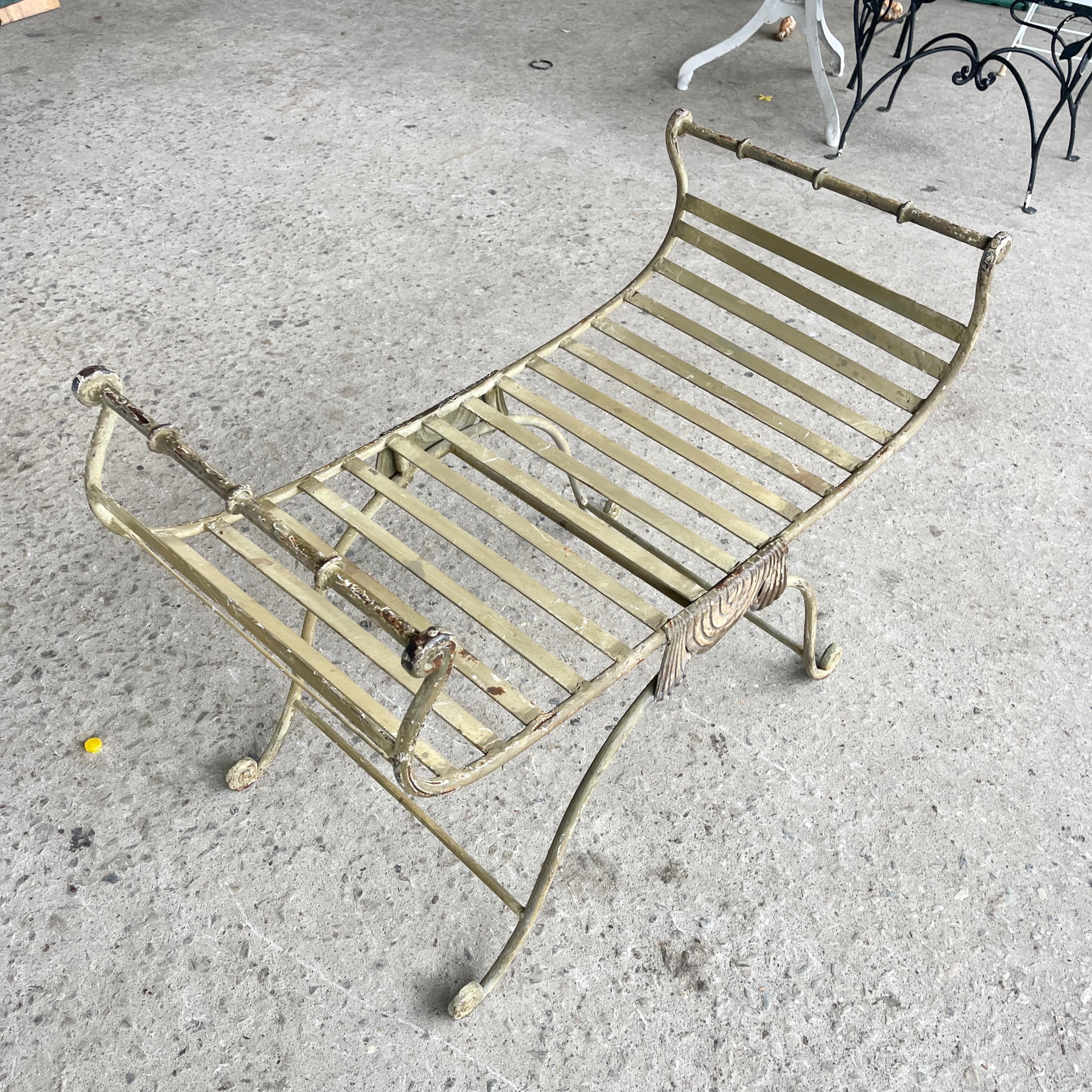 Large Wide Patio Garden Painted Iron Seat Bench, Circa 1930-1950 For Sale 3