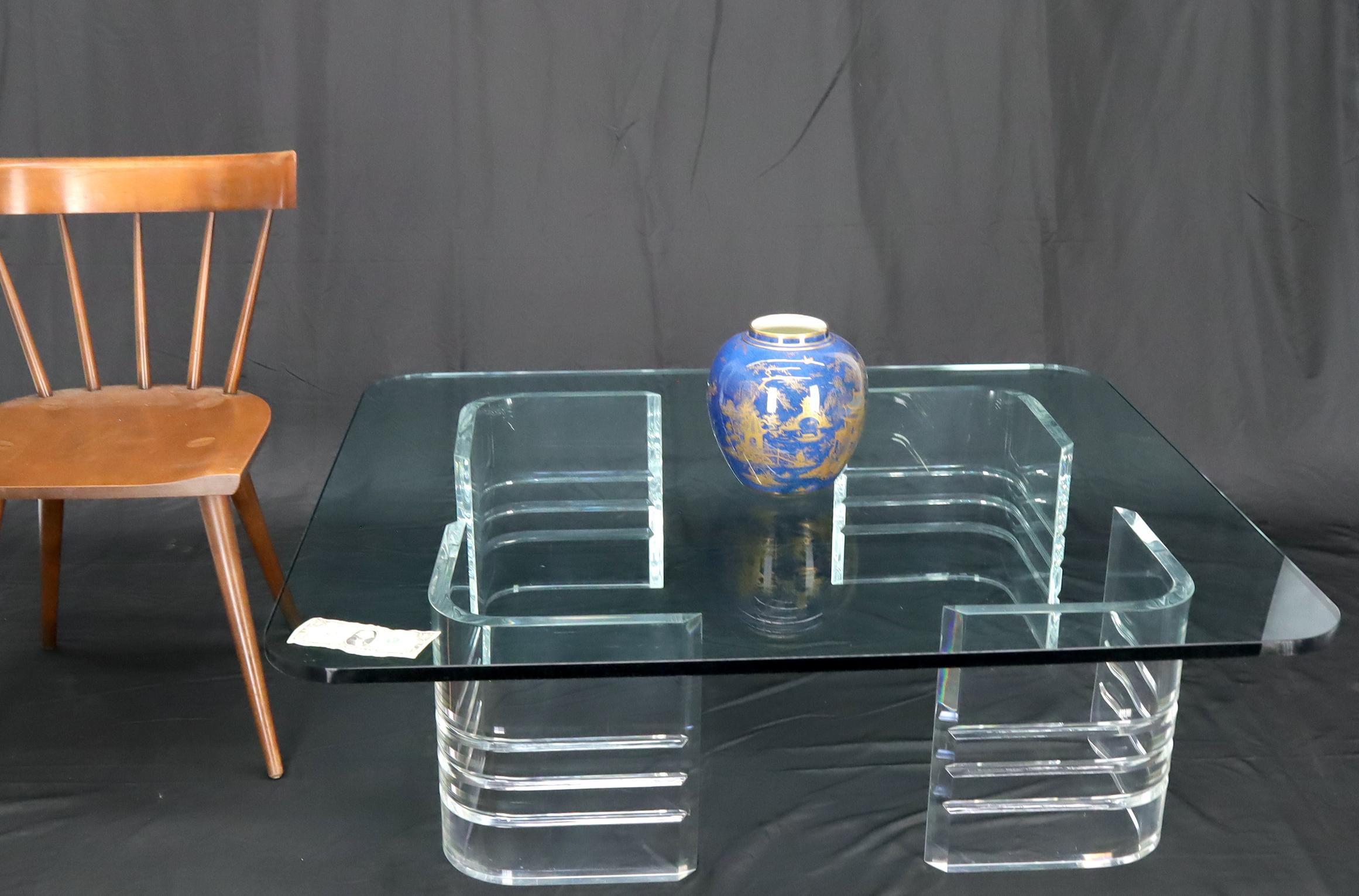 Mid-Century Modern gebogen Lucite dicken 3/4 