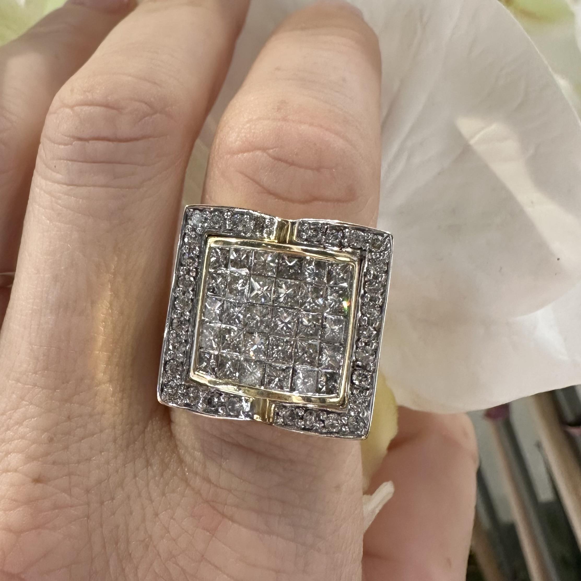 Large Wide Square Princess Cut Diamond Ring in Yellow Gold For Sale 1