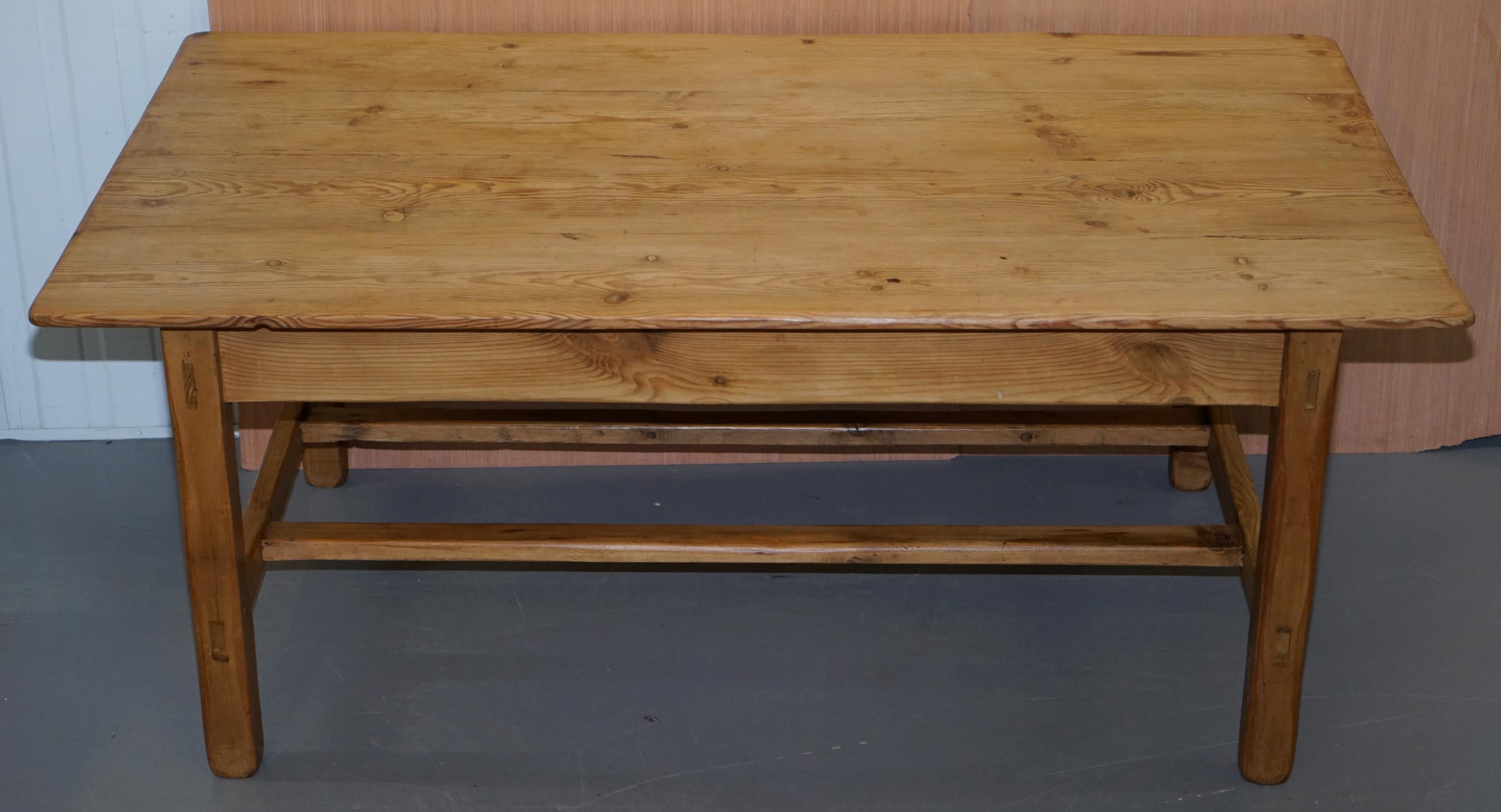 We are delighted to offer for sale this stunning vintage Refectory dining table of large proportions

The table was being used with 8-10 lovely chapel chairs which are listed under my other items in two lots, one set of six and the other set of