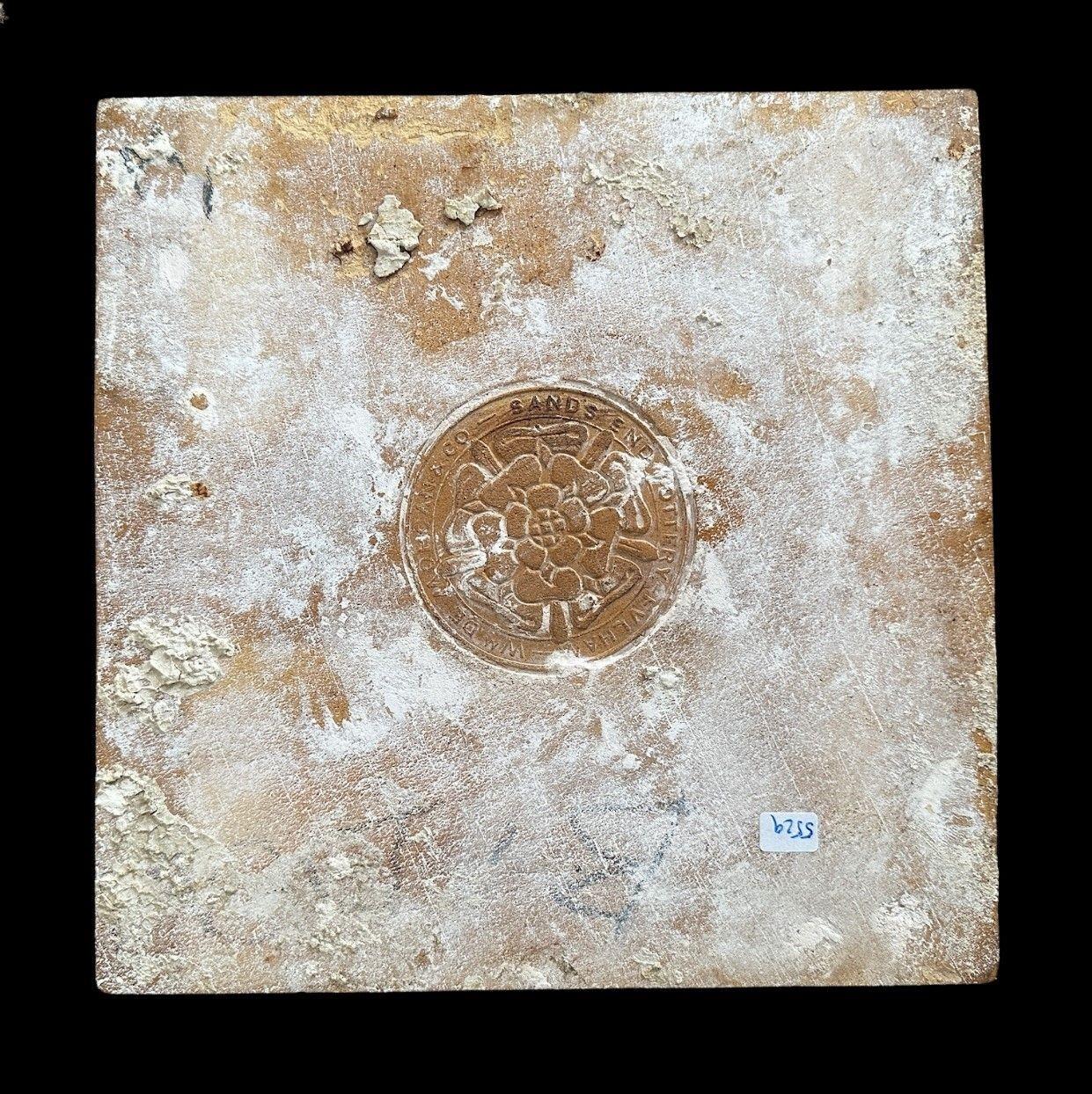 5529
Large William De Morgan Tile in the Honeysuckle design
20 x 20 cm
1882 - 1888
Small chip to corner