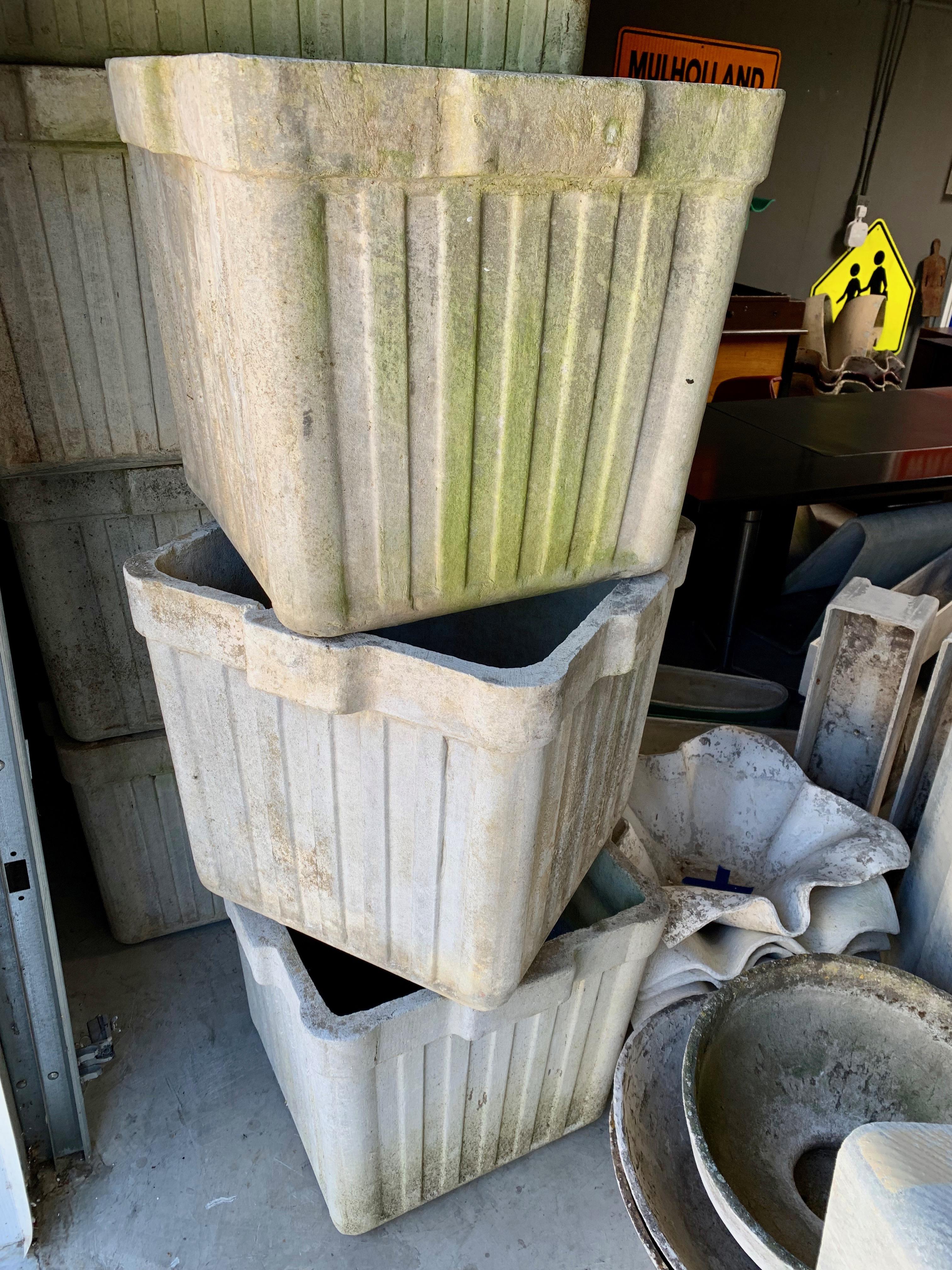 Large concrete box planters by Willy Guhl. Ridges on all sides. Fantastic patina and age. Great lines and shape. 6 available. Priced individually. 

   

       


 