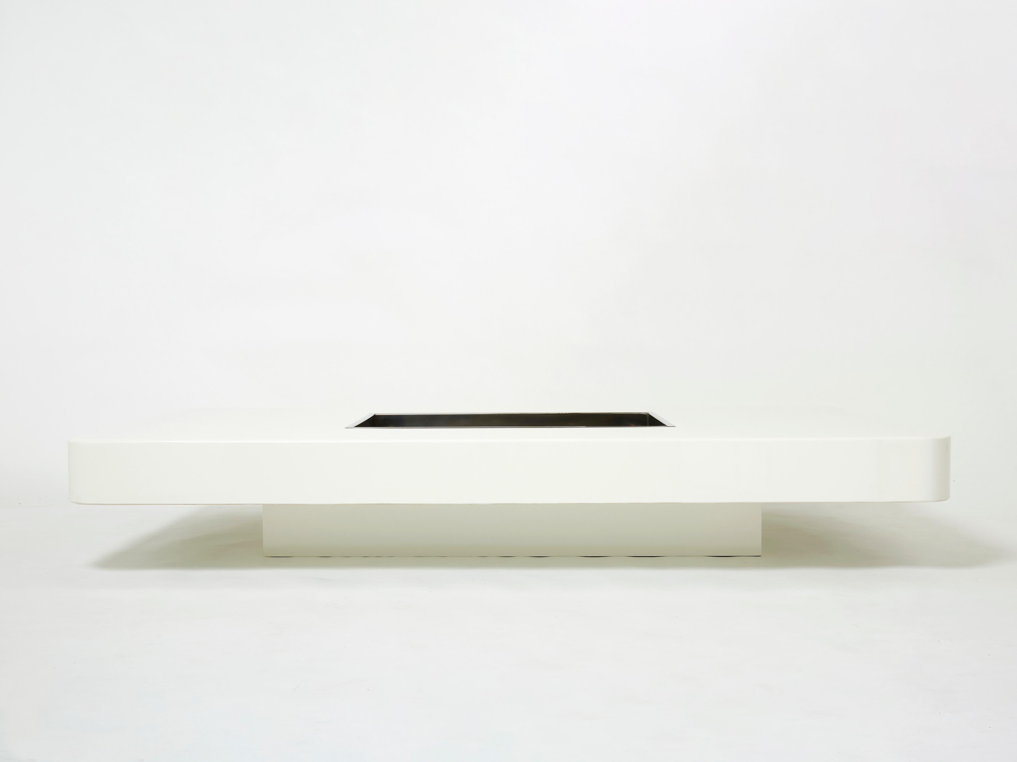 Large Willy Rizzo White Lacquer and Chrome Bar Coffee Table, 1970s 3