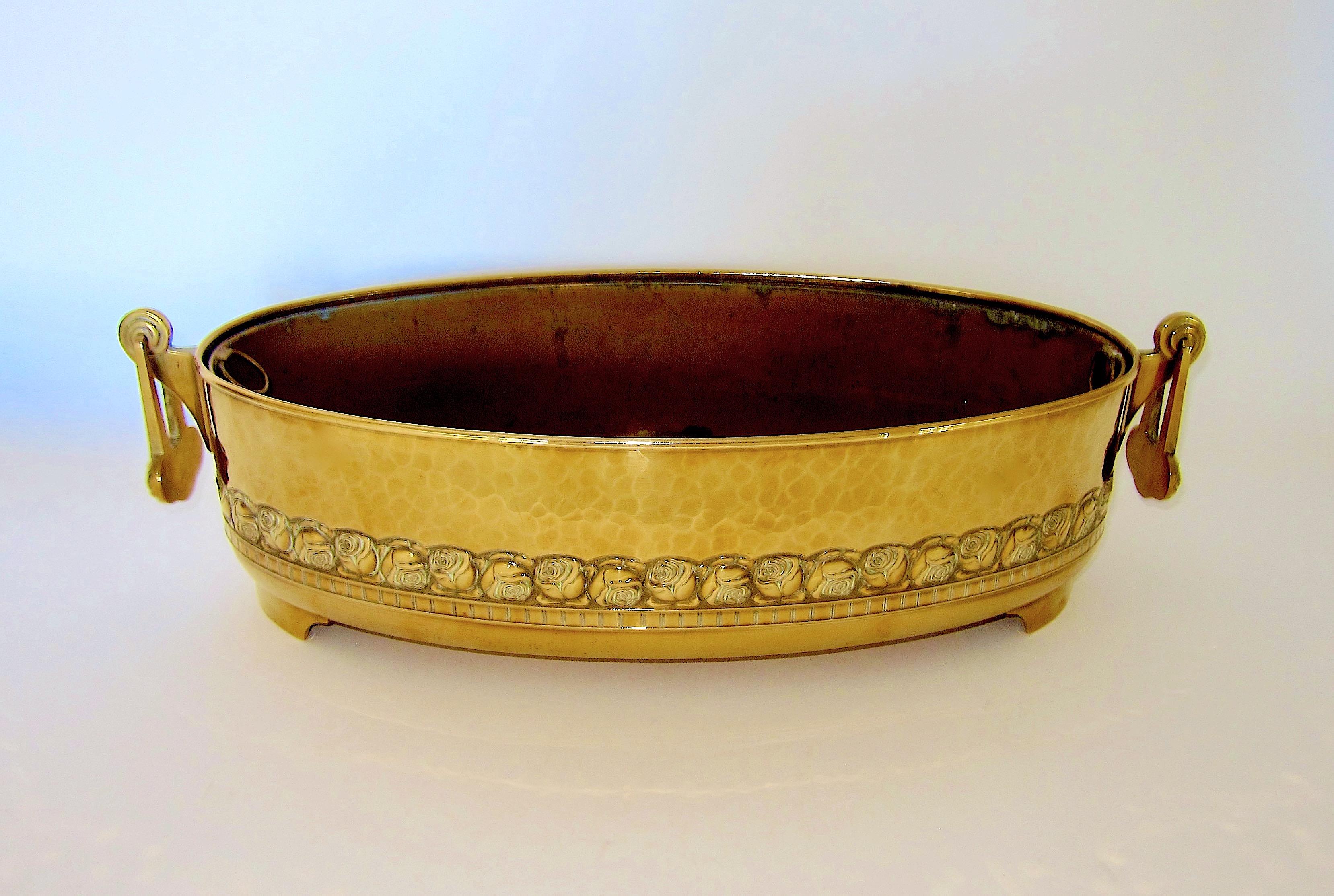 20th Century Large WMF Art Nouveau Oval Planter in Golden Yellow Brass, circa 1910