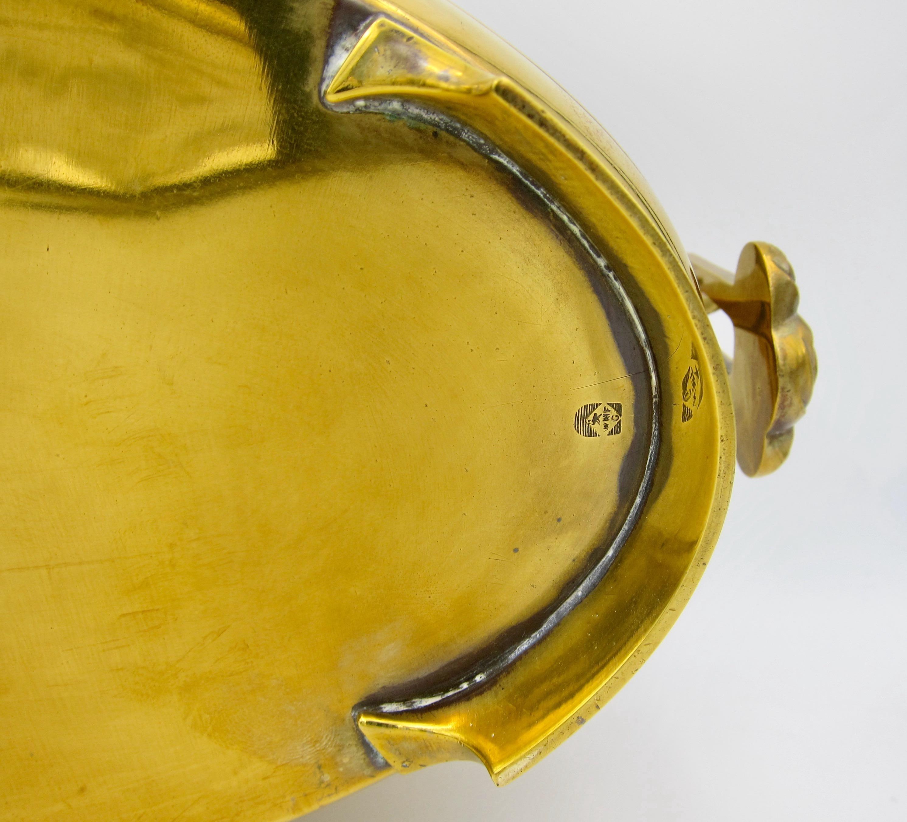 Großer ovaler Jugendstil-Pflanzkübel von WMF aus goldgelbem Messing:: um 1910 (20. Jahrhundert)
