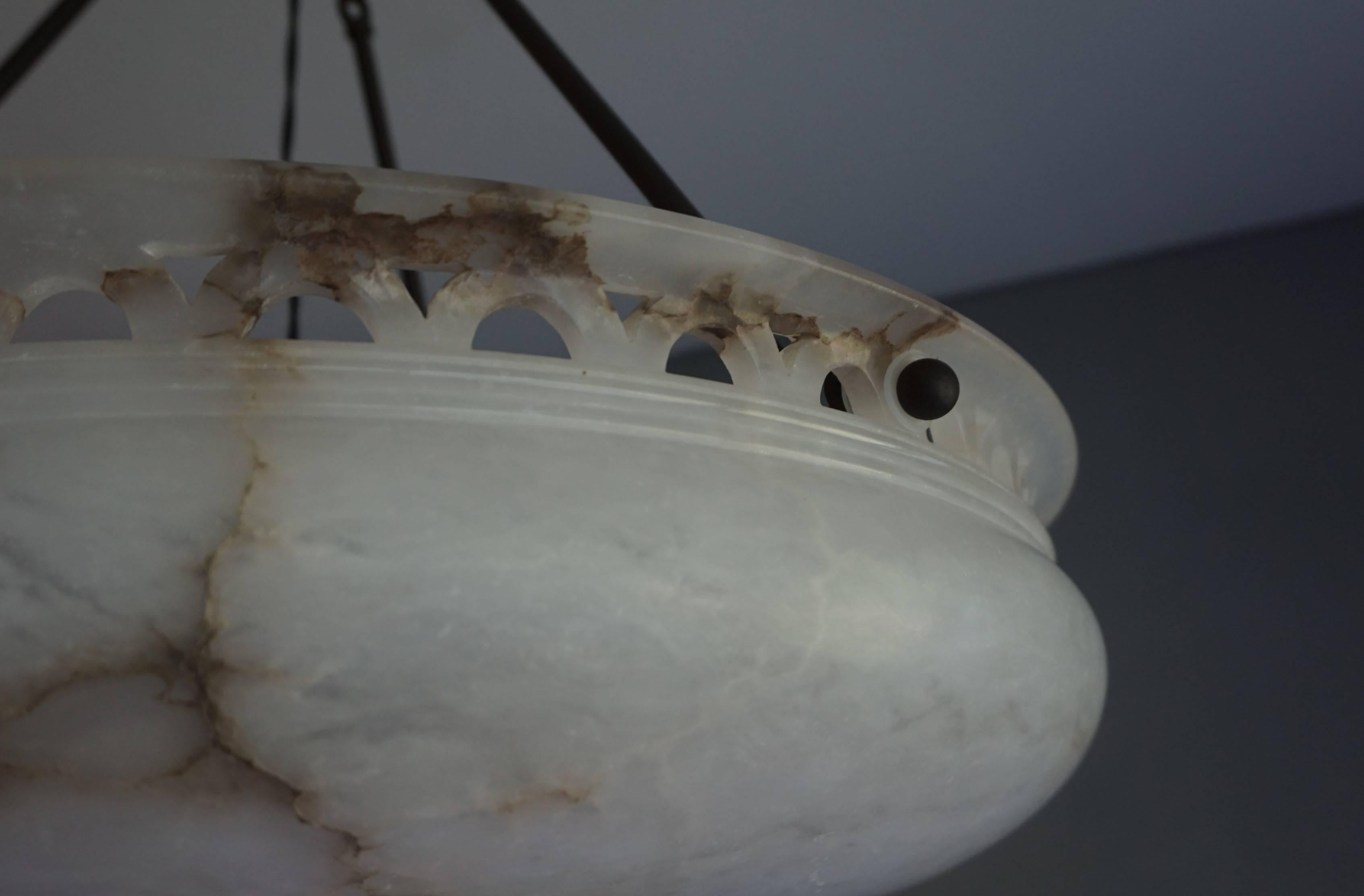 Extra Large & Wonderful Shape Alabaster Pendant with Stunning Luster Like Glaze In Excellent Condition In Lisse, NL