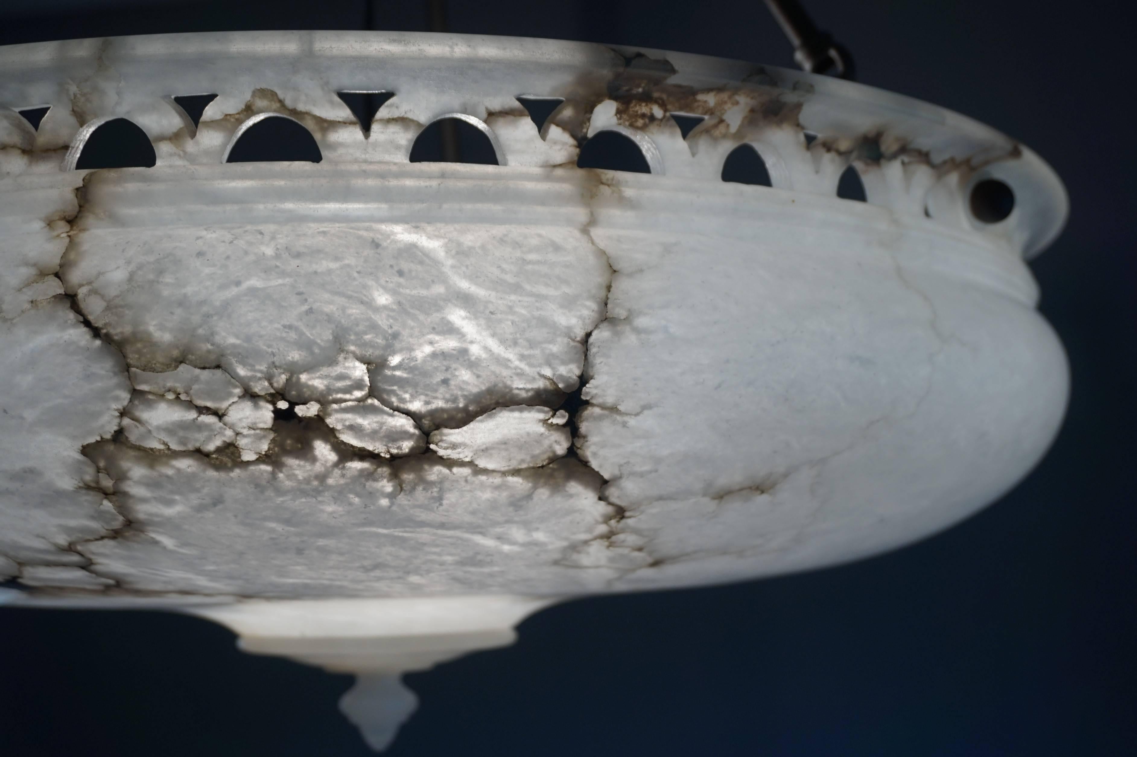 Metal Extra Large & Wonderful Shape Alabaster Pendant with Stunning Luster Like Glaze