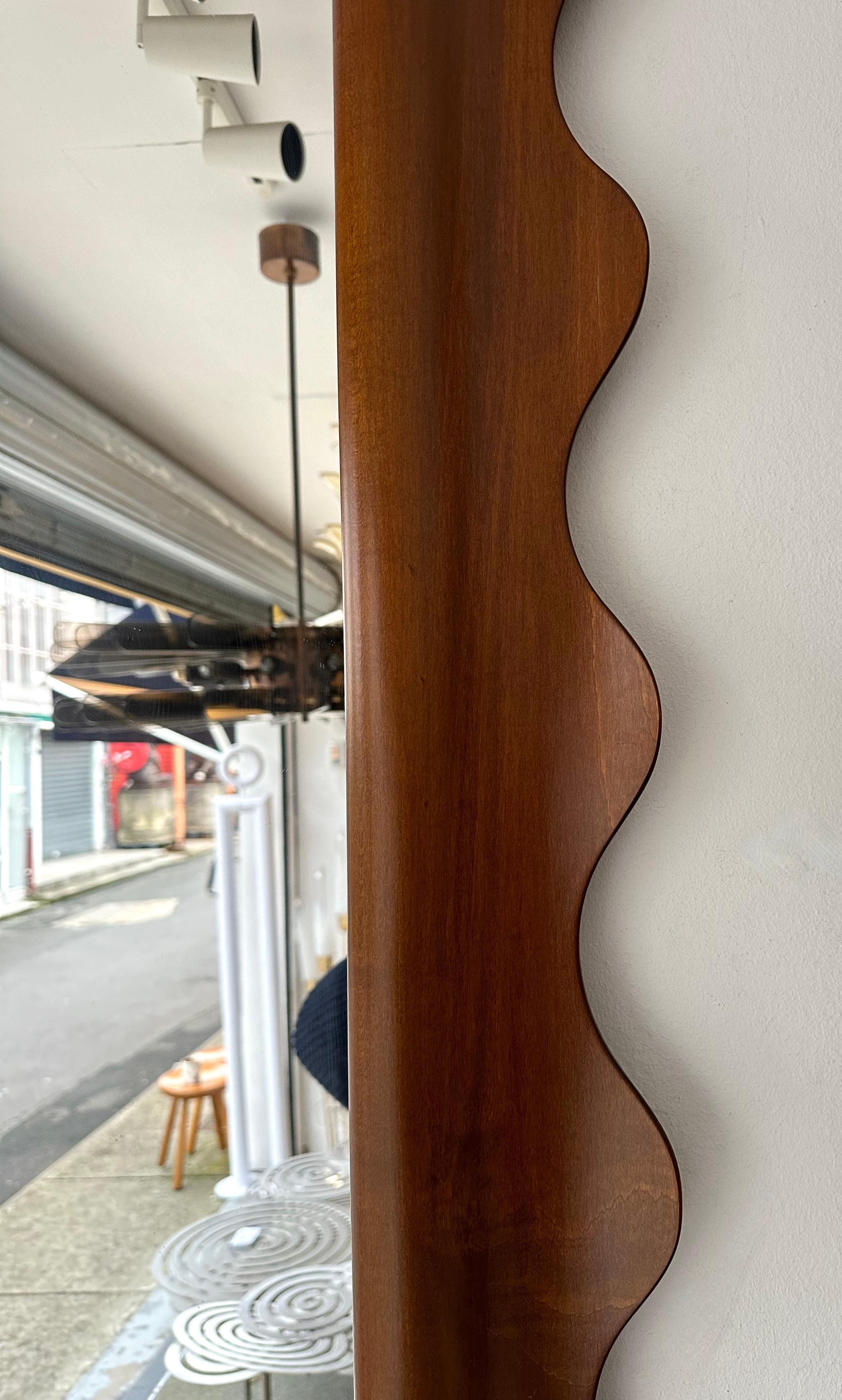 Gran Espejo Ondulado de Madera. Italia en venta 2