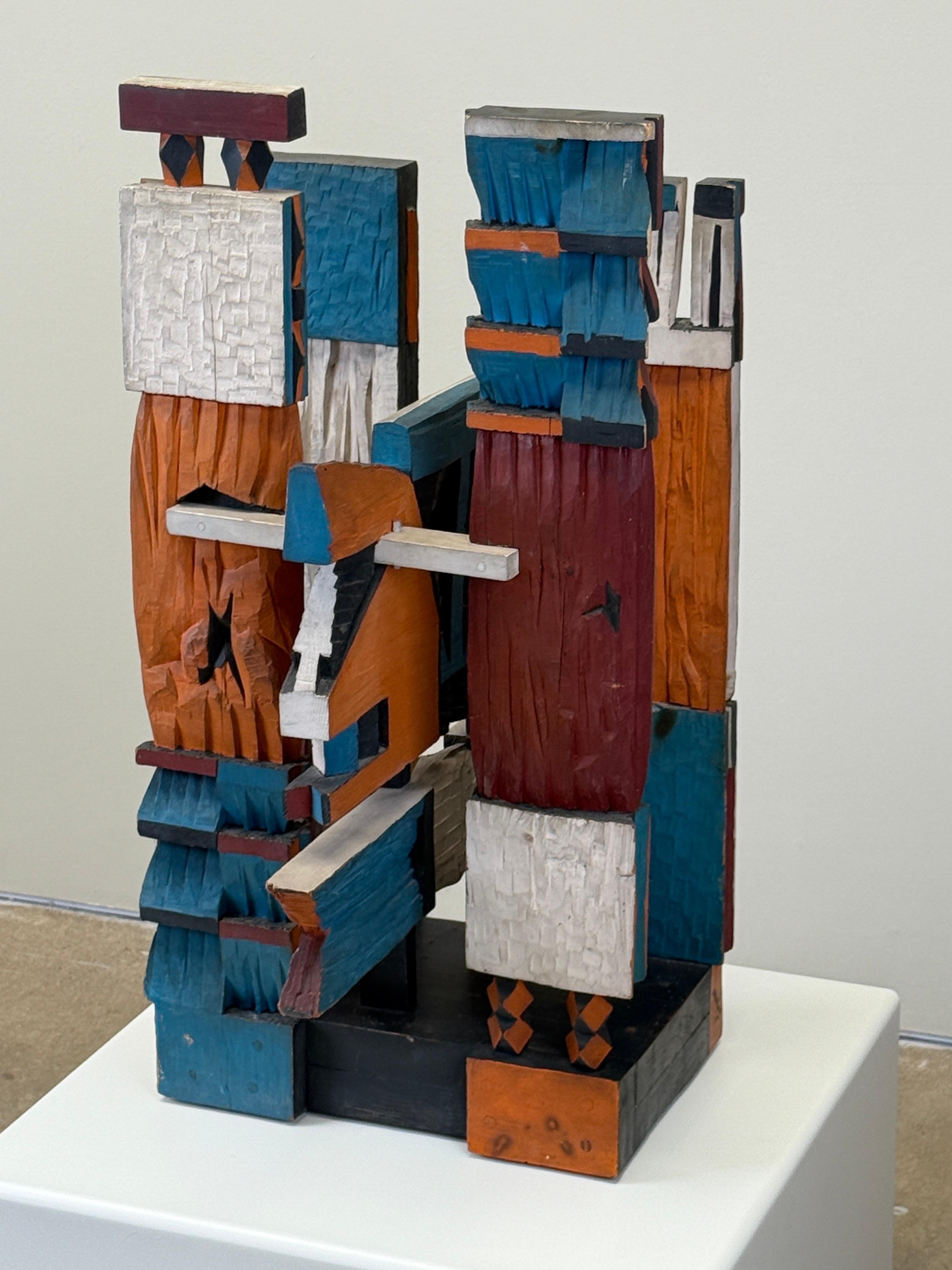 Grande scultura astratta in legno di Audrey Skaling, anni '80 in vendita 9