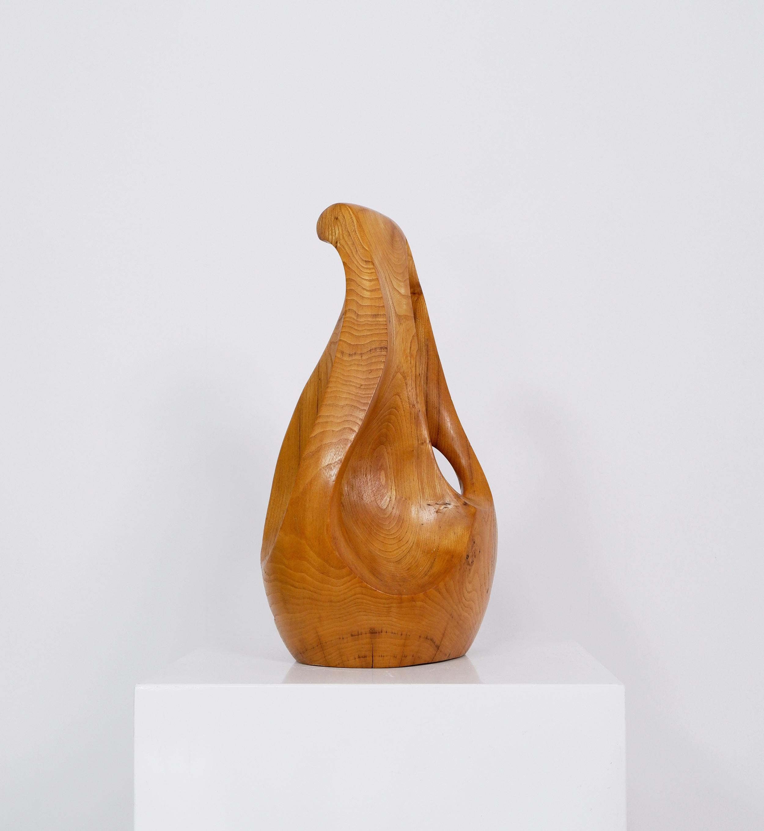 Large Wooden Abstract Sculpture, C.1970 In Good Condition For Sale In Surbiton, GB