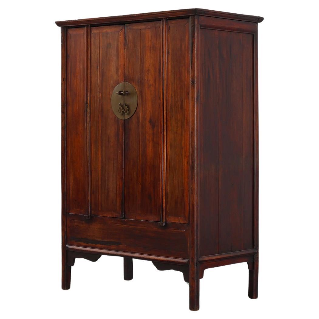 Grande armadio cinese in legno del XIX secolo della dinastia Qing a forma di matrimonio o conico