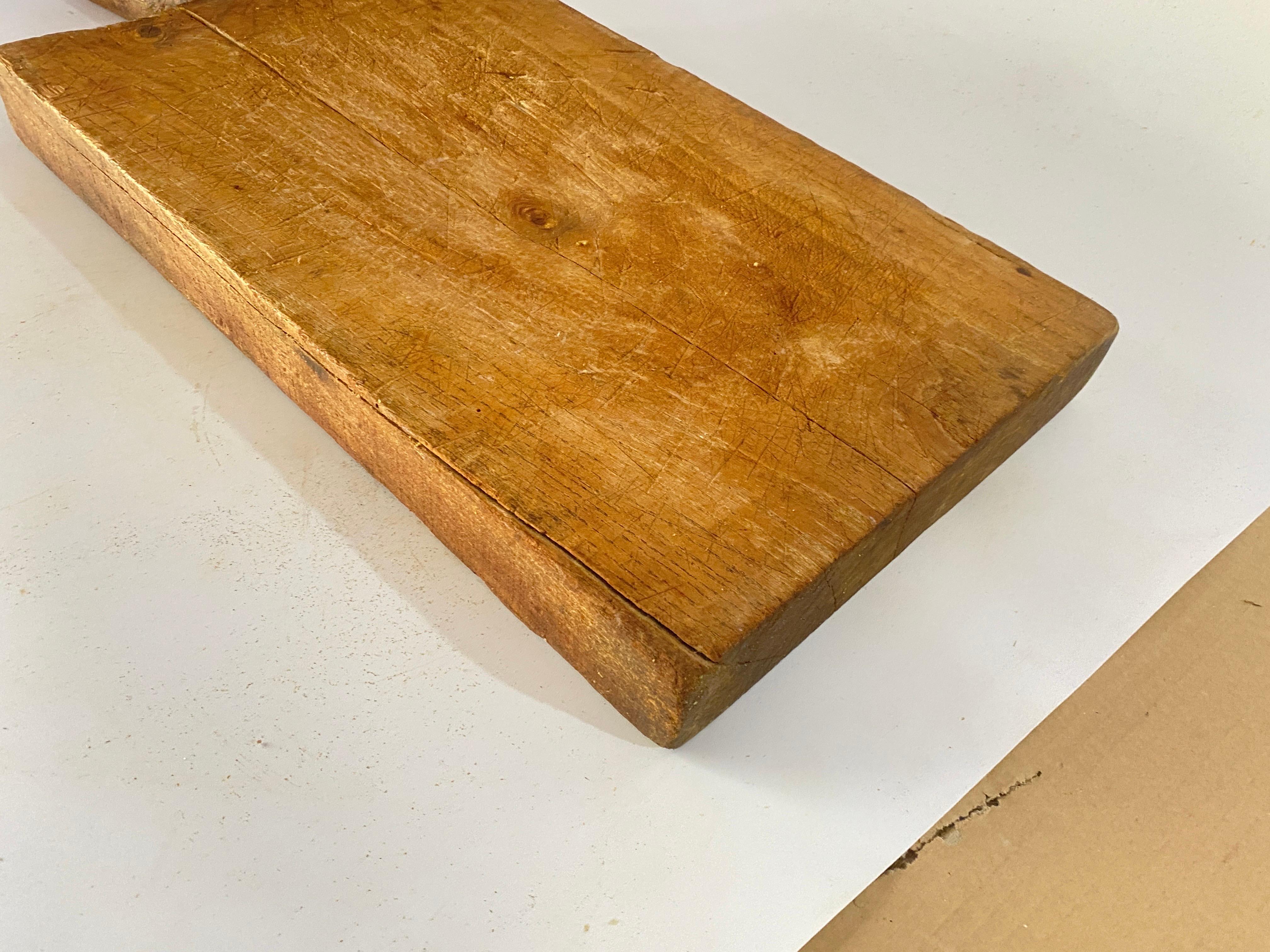 Large Wooden Chopping or Cutting Board Old Patina, Brown Color France 20th  For Sale 2