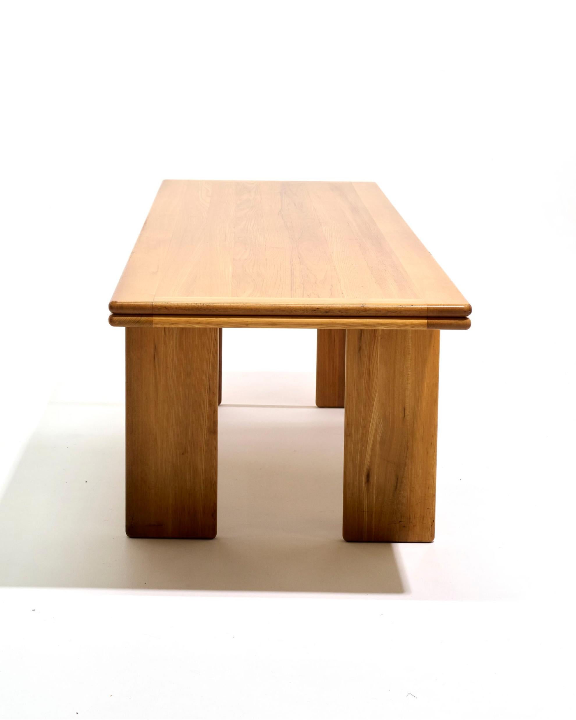 Gran mesa de comedor de madera, años 80 en Bueno estado para la venta en PARIS, FR