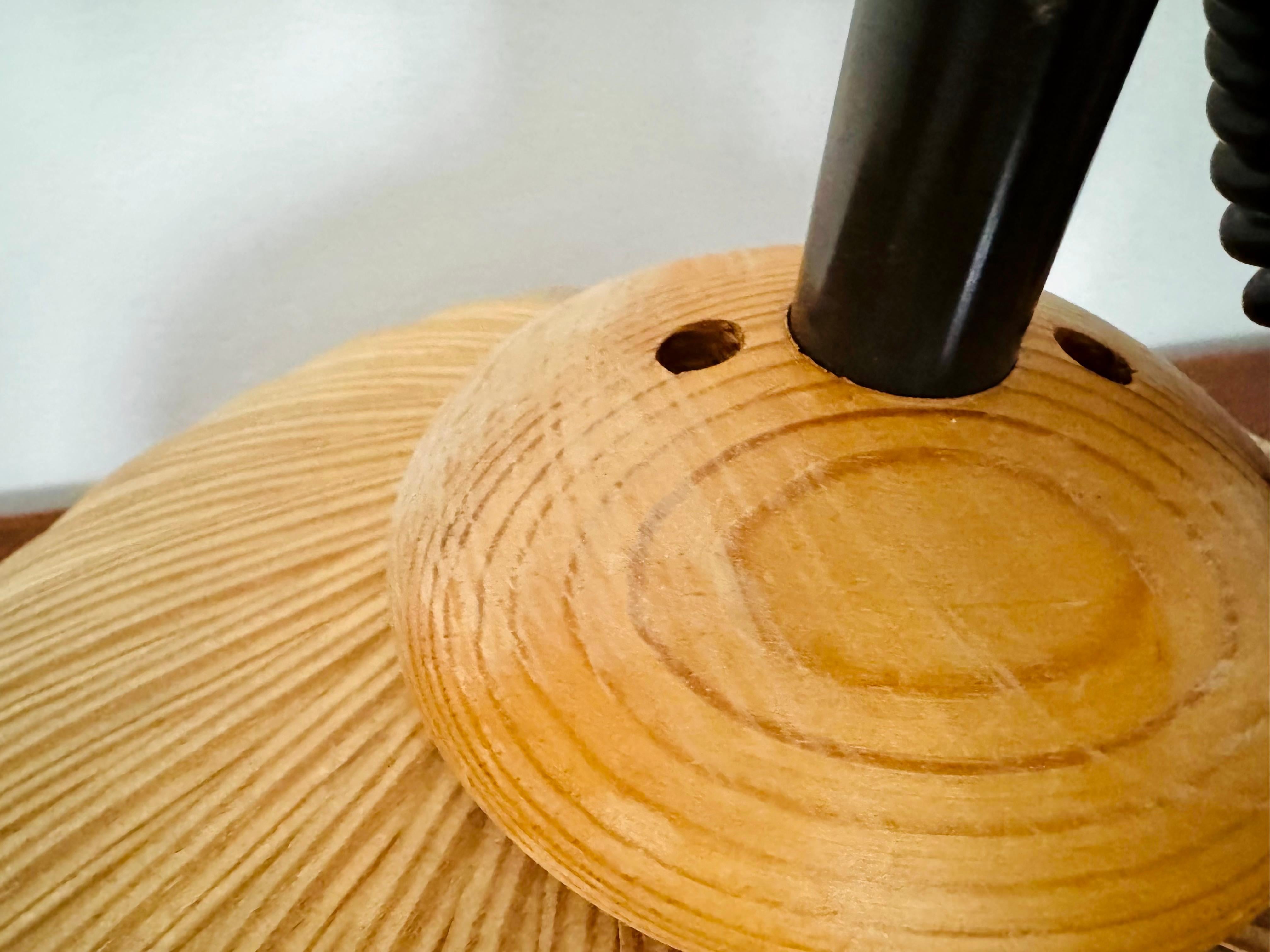 Lampada a sospensione grande in legno in vendita 9