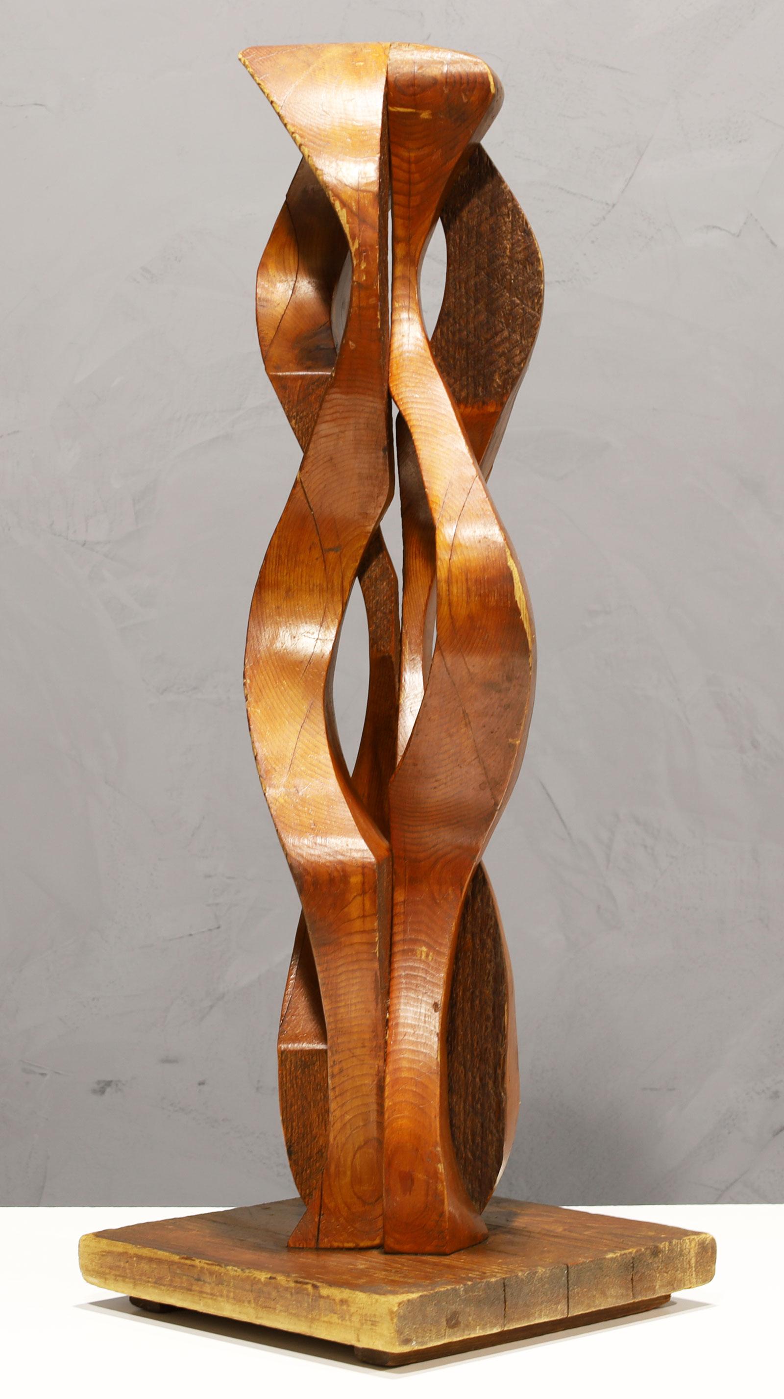 20th Century Large Wooden Ribbon Sculpture For Sale