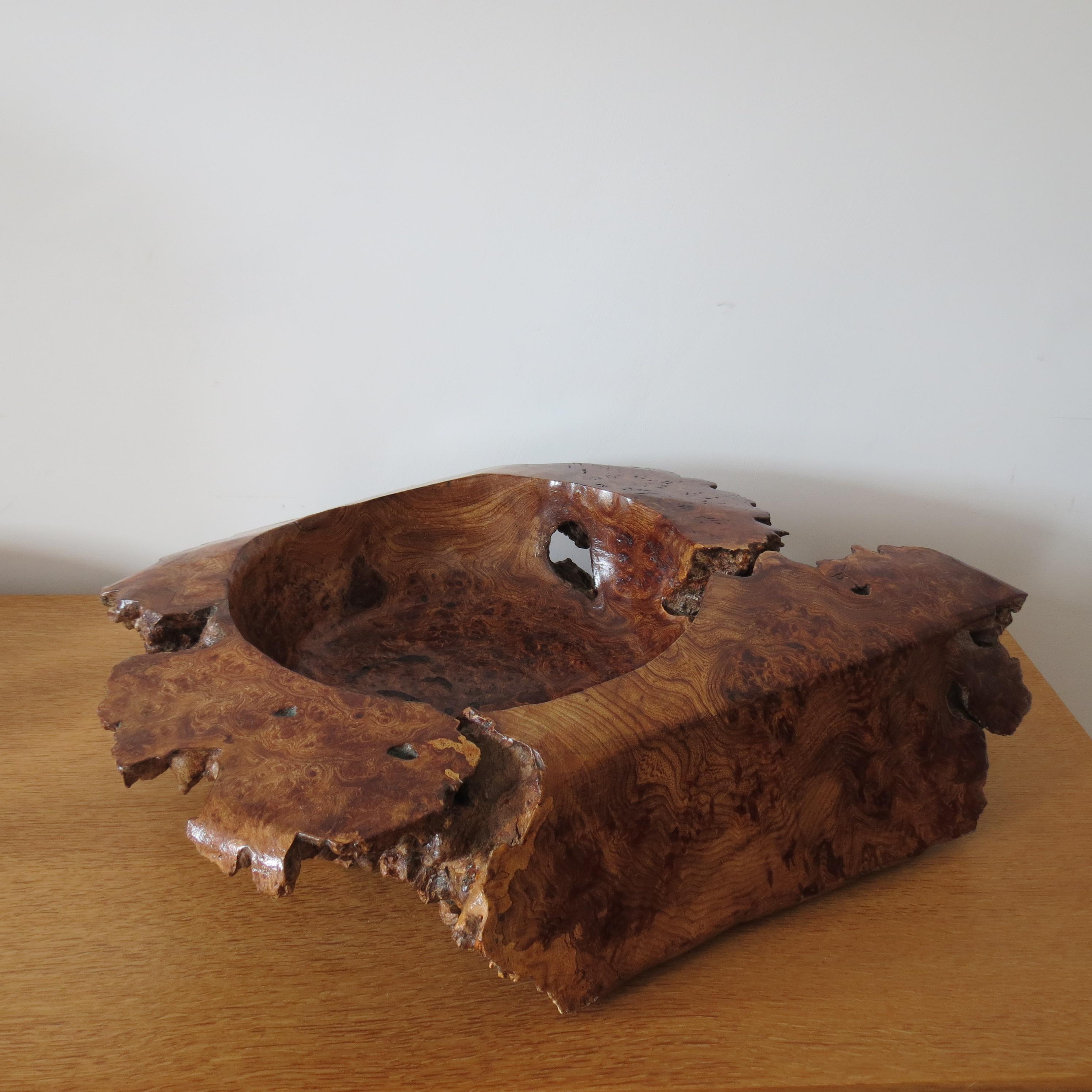 Large Wooden Sculptural Bowl Welsh Burr Elm Handmade In Good Condition In Stow on the Wold, GB
