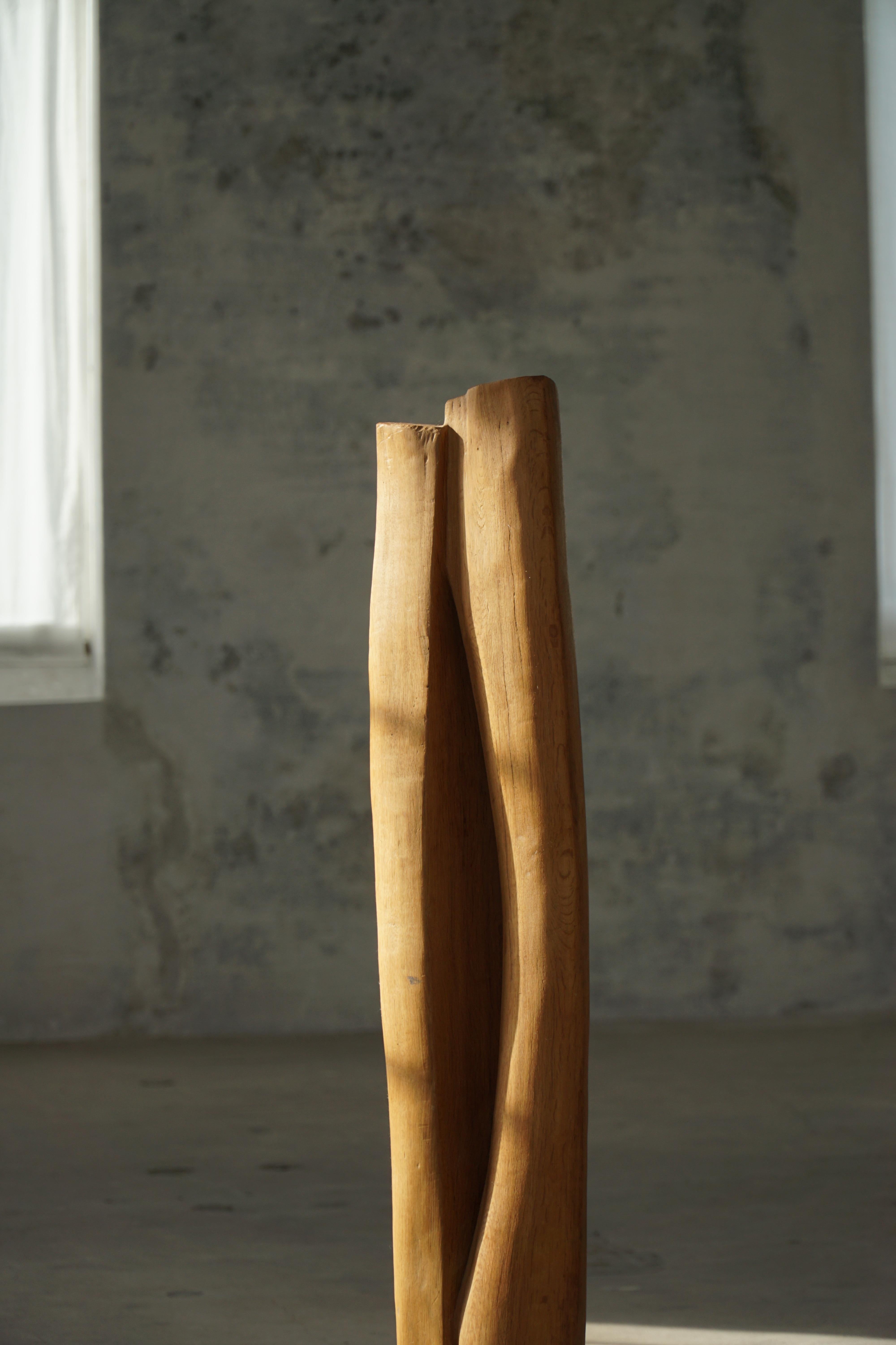 Grande scultura in legno 