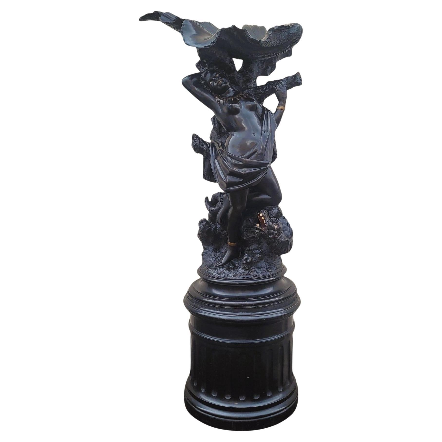 Grande sculpture en bois, Maure avec dragon, 19e siècle en vente
