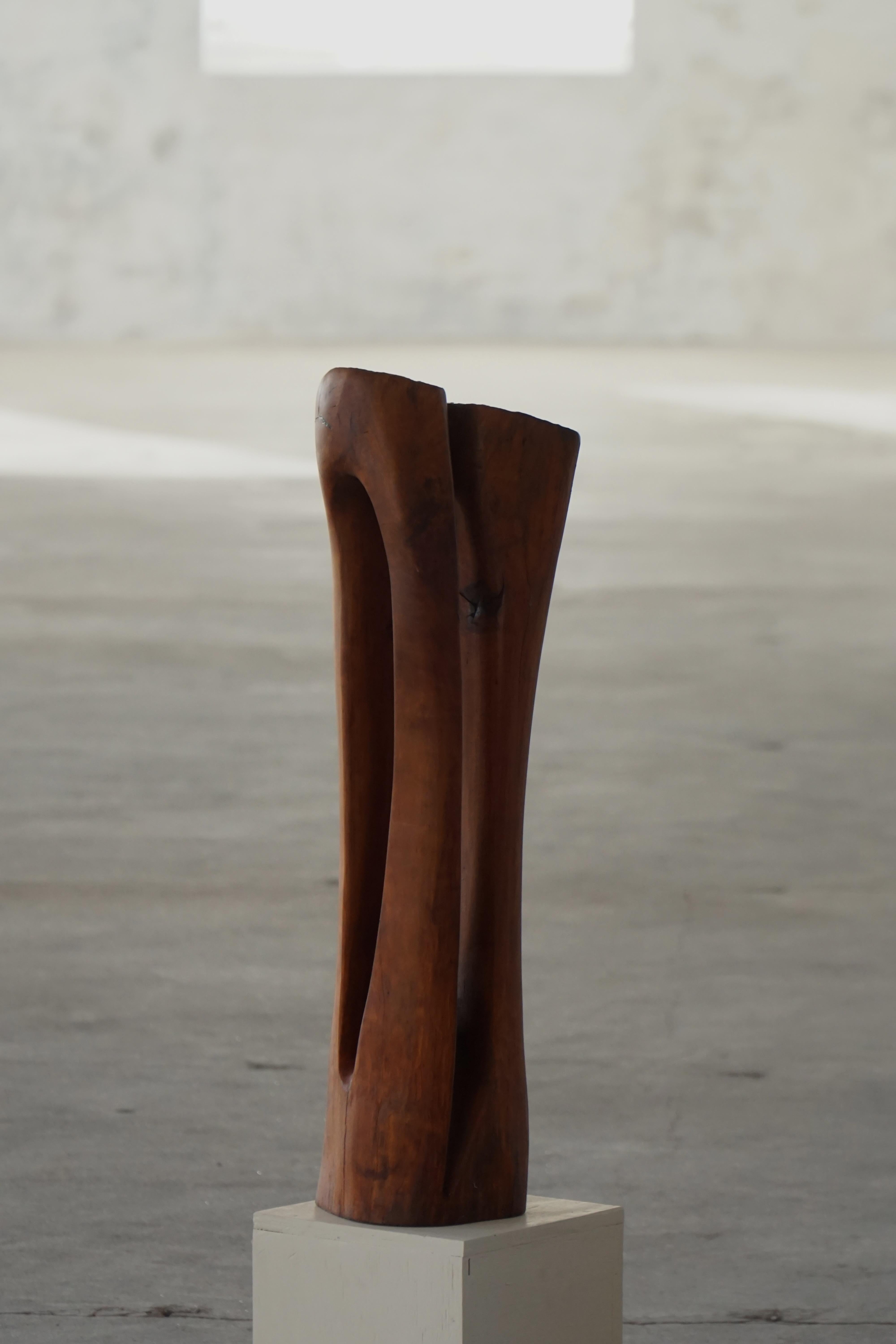 Grande scultura in legno 